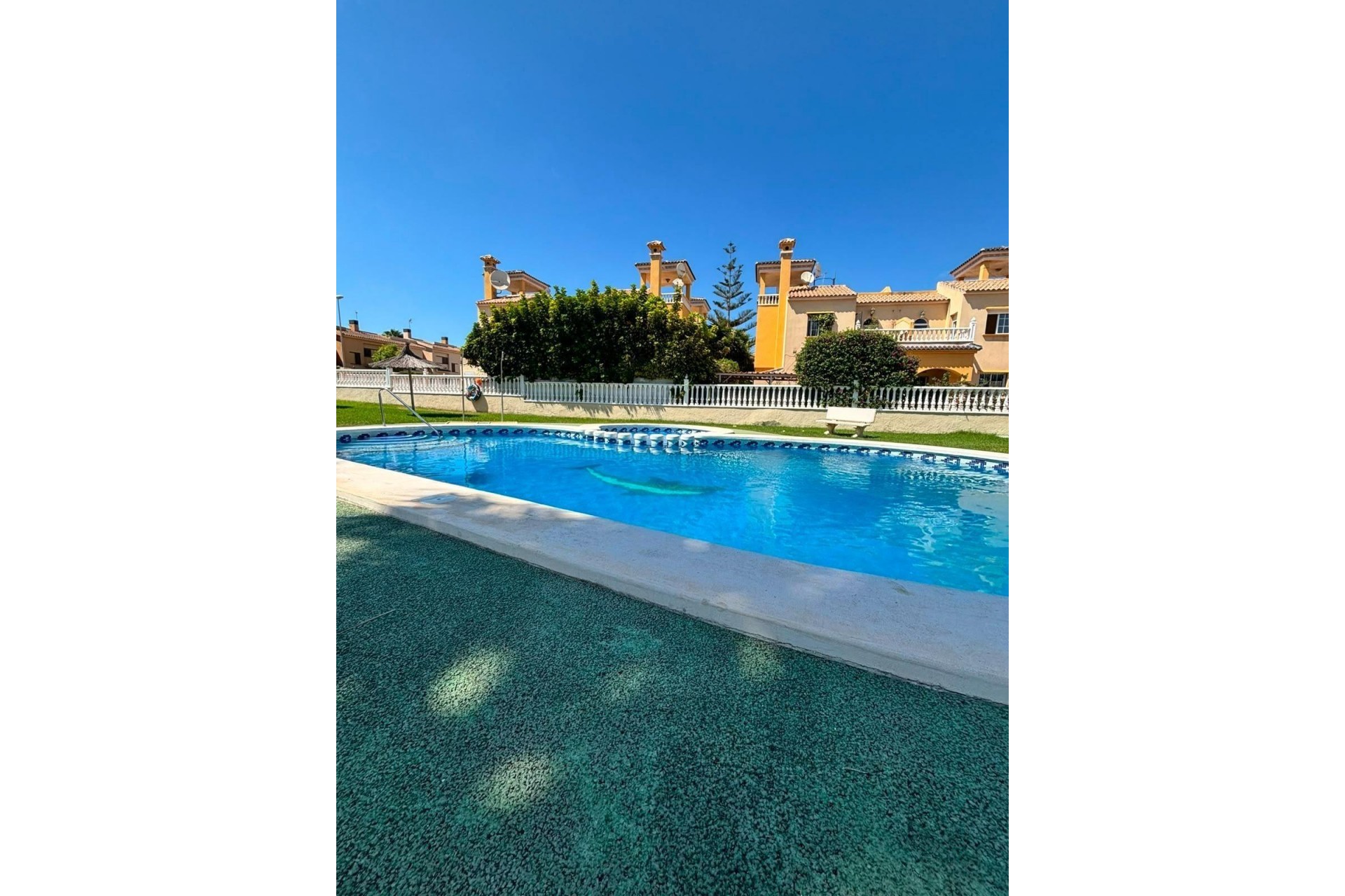 Återförsäljning - Villa -
Orihuela Costa - Lomas de Cabo Roig
