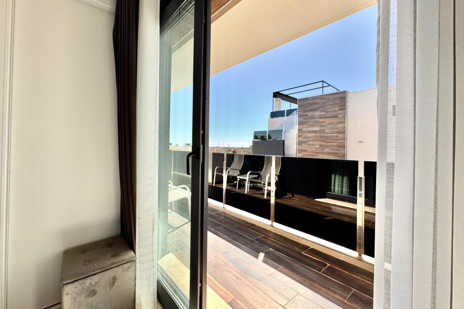Återförsäljning - Villa -
Orihuela Costa - Lomas de Cabo Roig