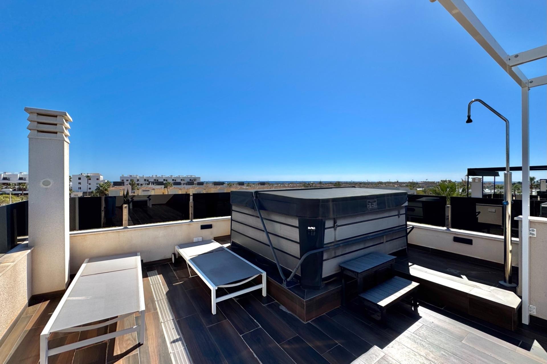 Återförsäljning - Villa -
Orihuela Costa - Lomas de Cabo Roig