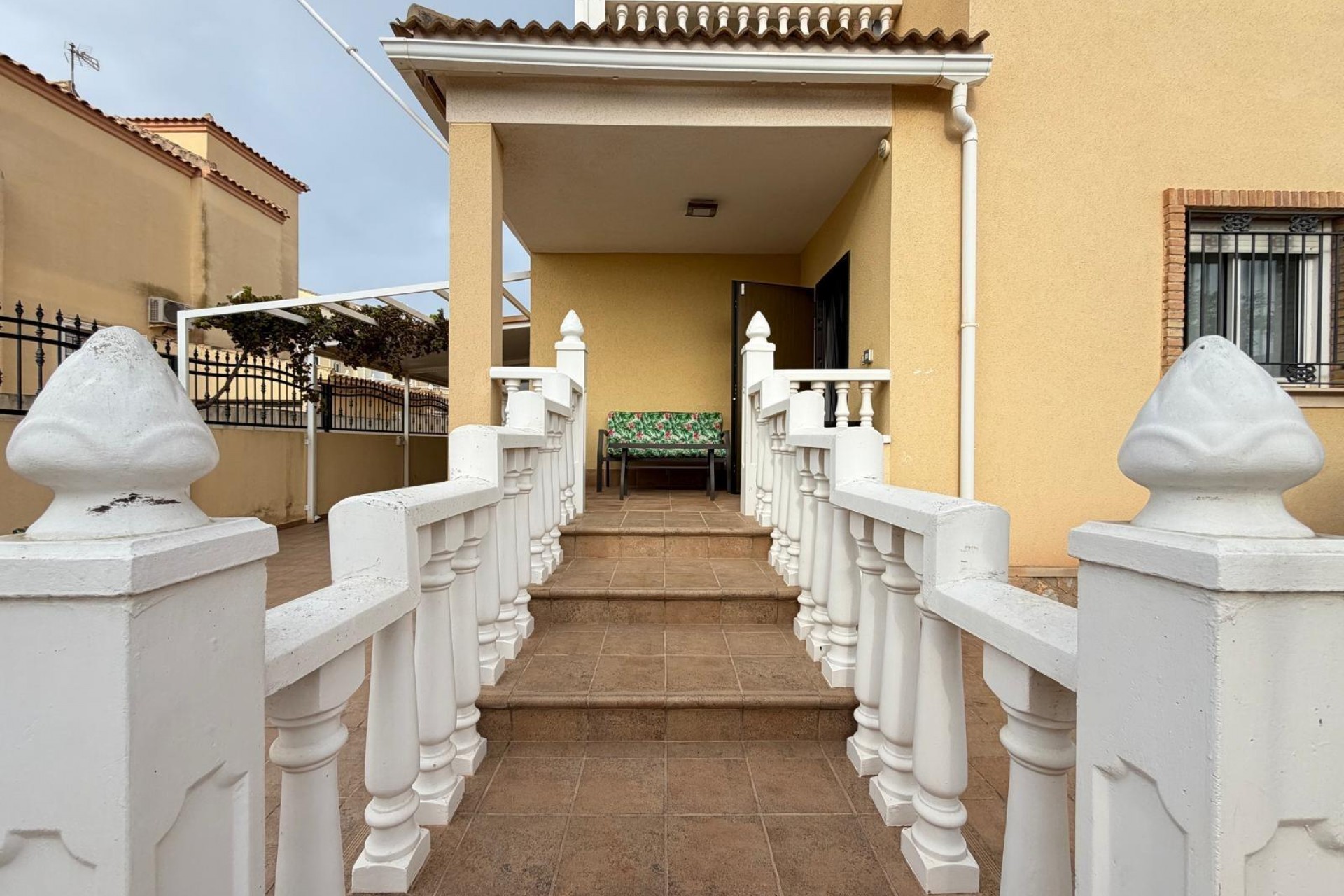 Återförsäljning - Villa -
Orihuela Costa - Lomas De Don Juan