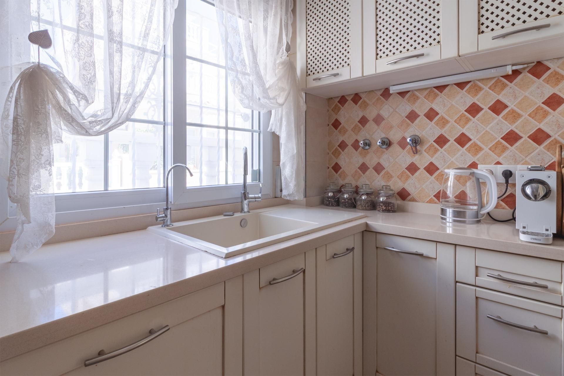 Återförsäljning - Villa -
Orihuela Costa - Los Almendros-la Florida