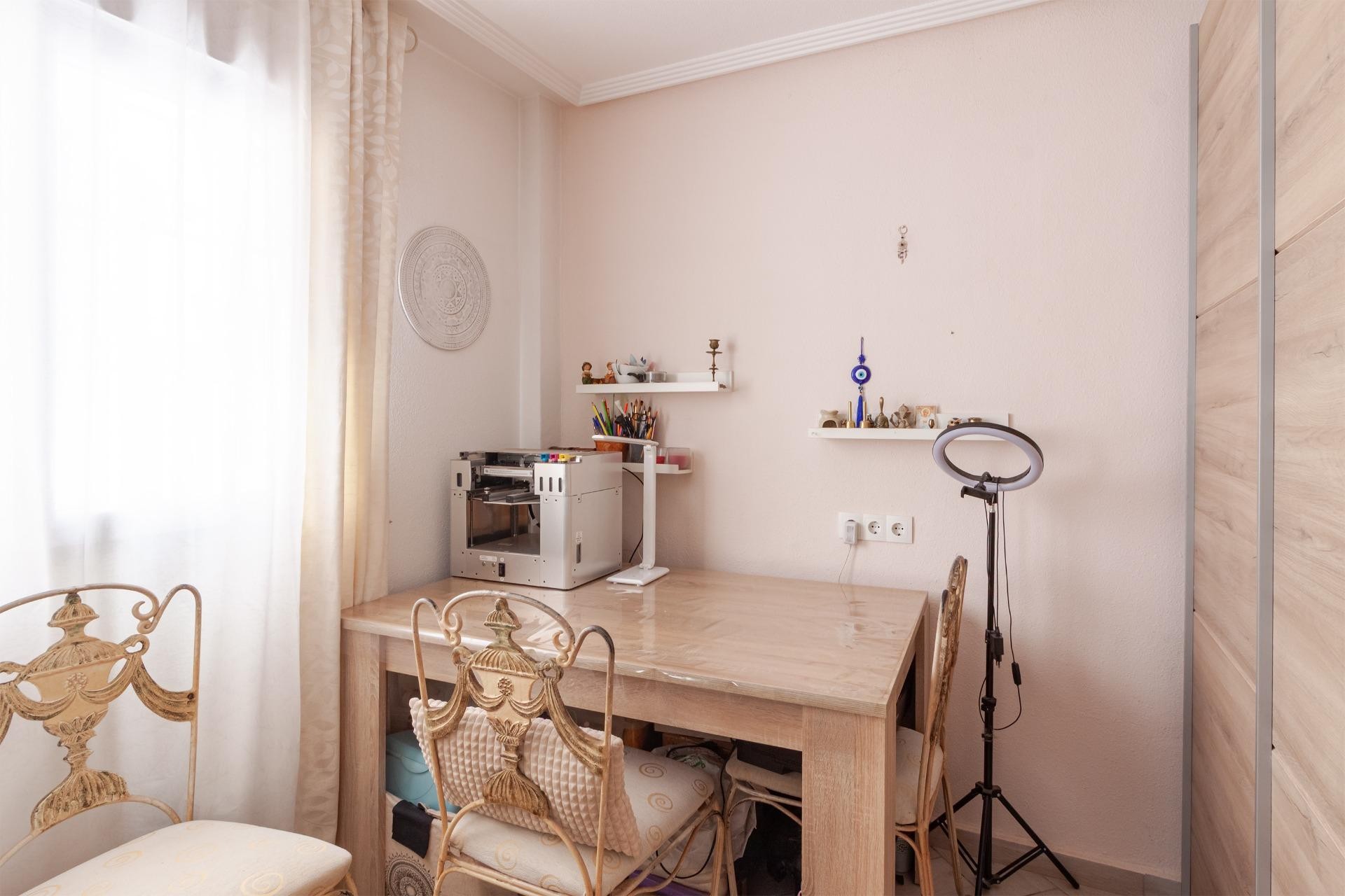 Återförsäljning - Villa -
Orihuela Costa - Los Almendros-la Florida