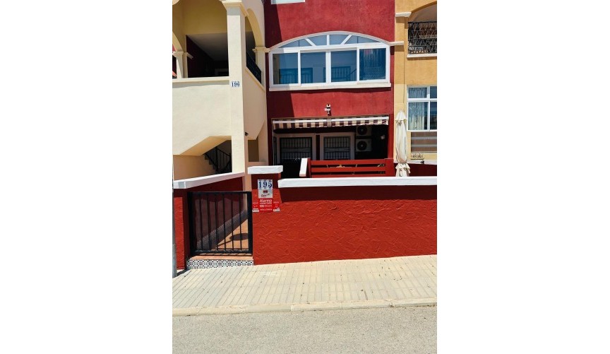 Återförsäljning - Villa -
Orihuela Costa - Los Altos