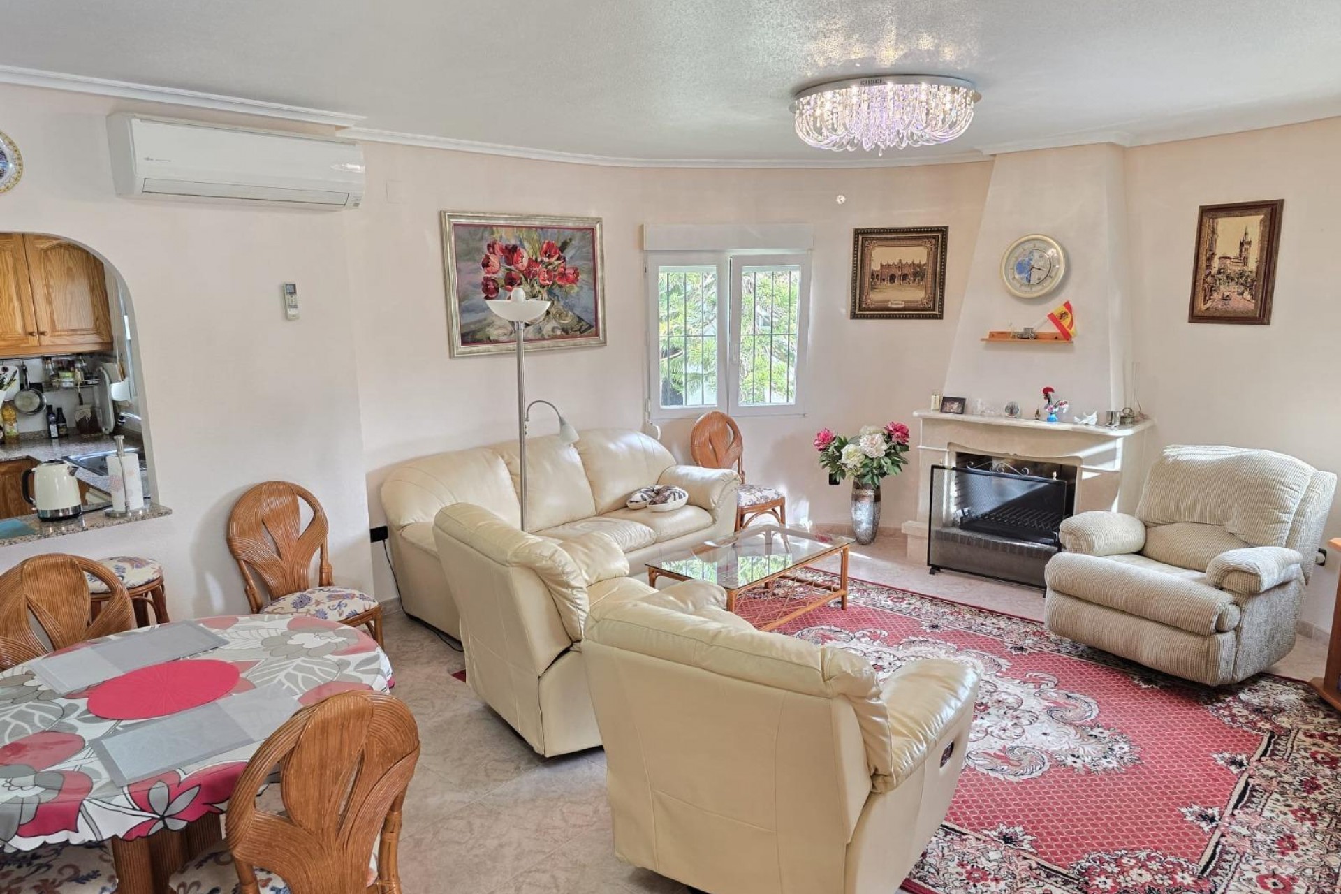 Återförsäljning - Villa -
Orihuela Costa - Playa Flamenca