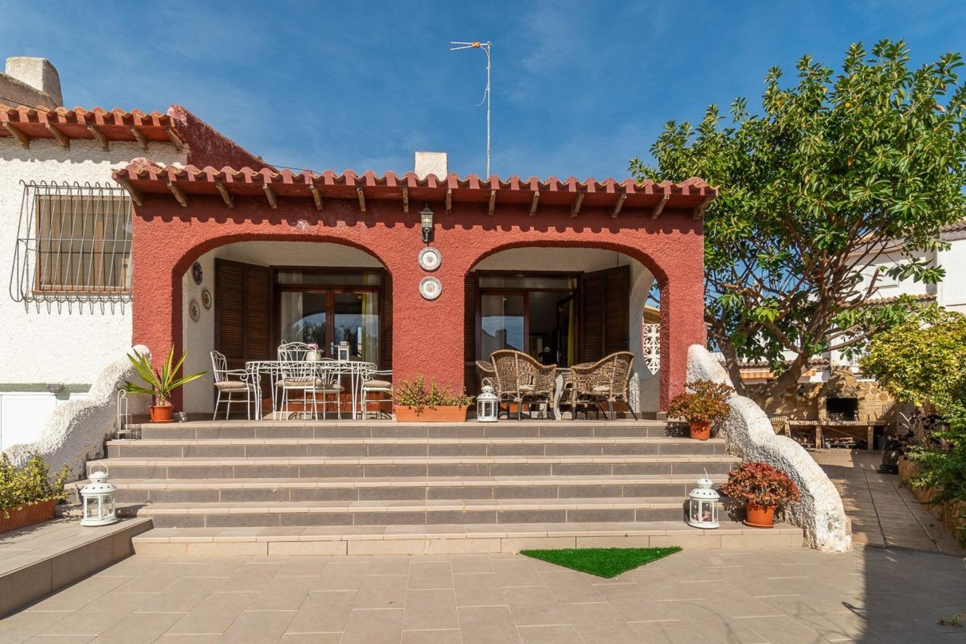 Återförsäljning - Villa -
Orihuela Costa - Punta Prima