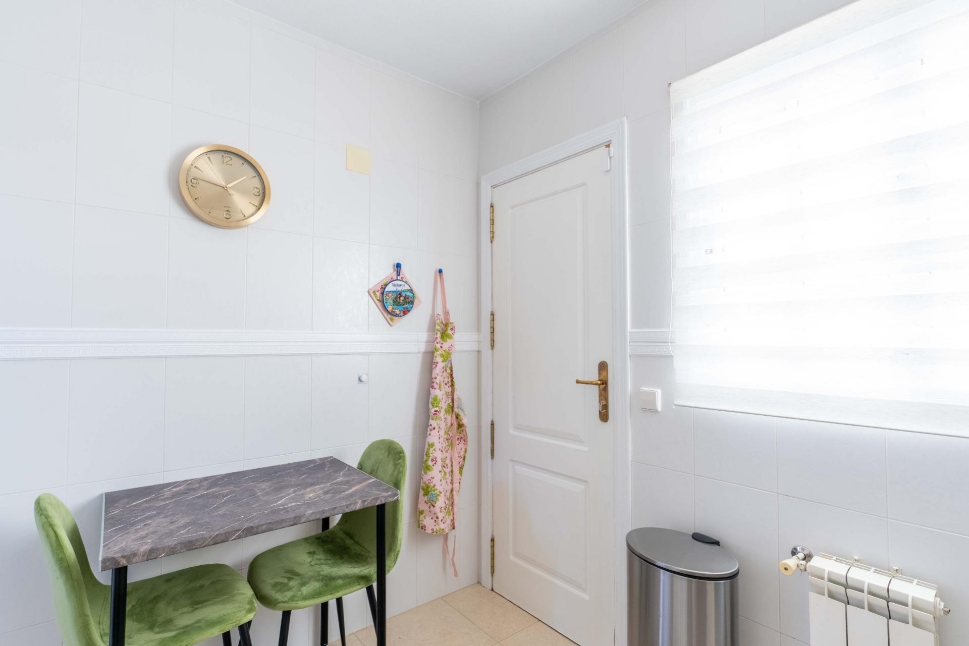 Återförsäljning - Villa -
Orihuela Costa - Punta Prima