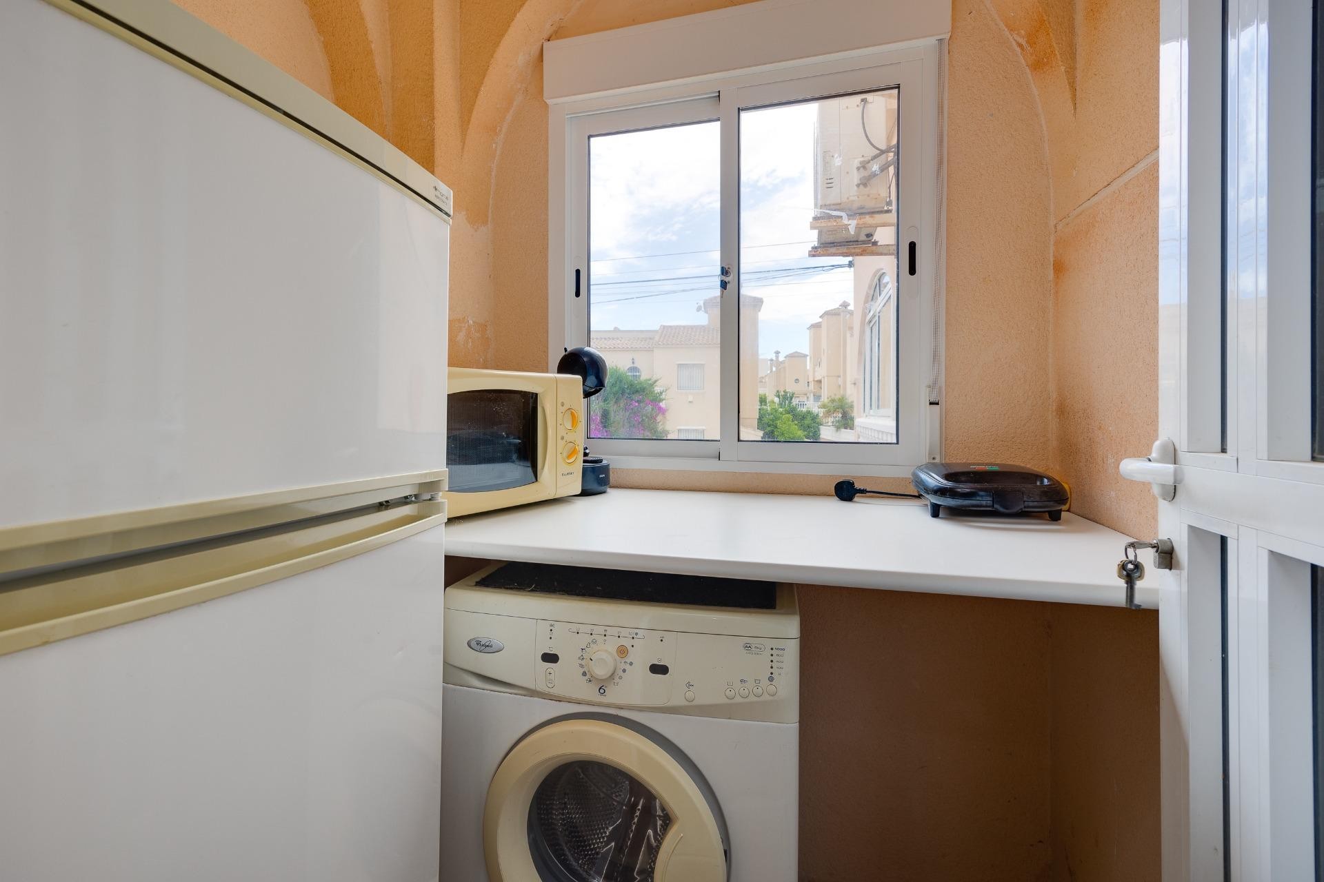 Återförsäljning - Villa -
Orihuela Costa - Villamartín-las Filipinas