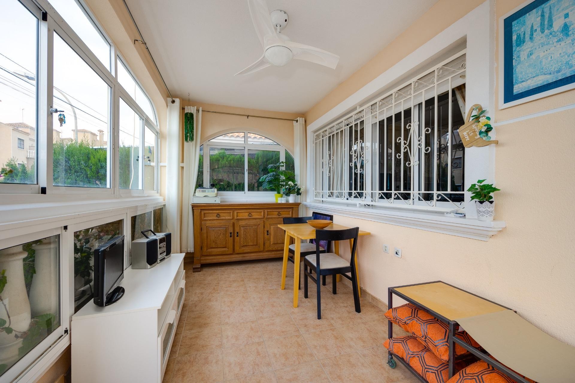 Återförsäljning - Villa -
Orihuela Costa - Villamartín-las Filipinas