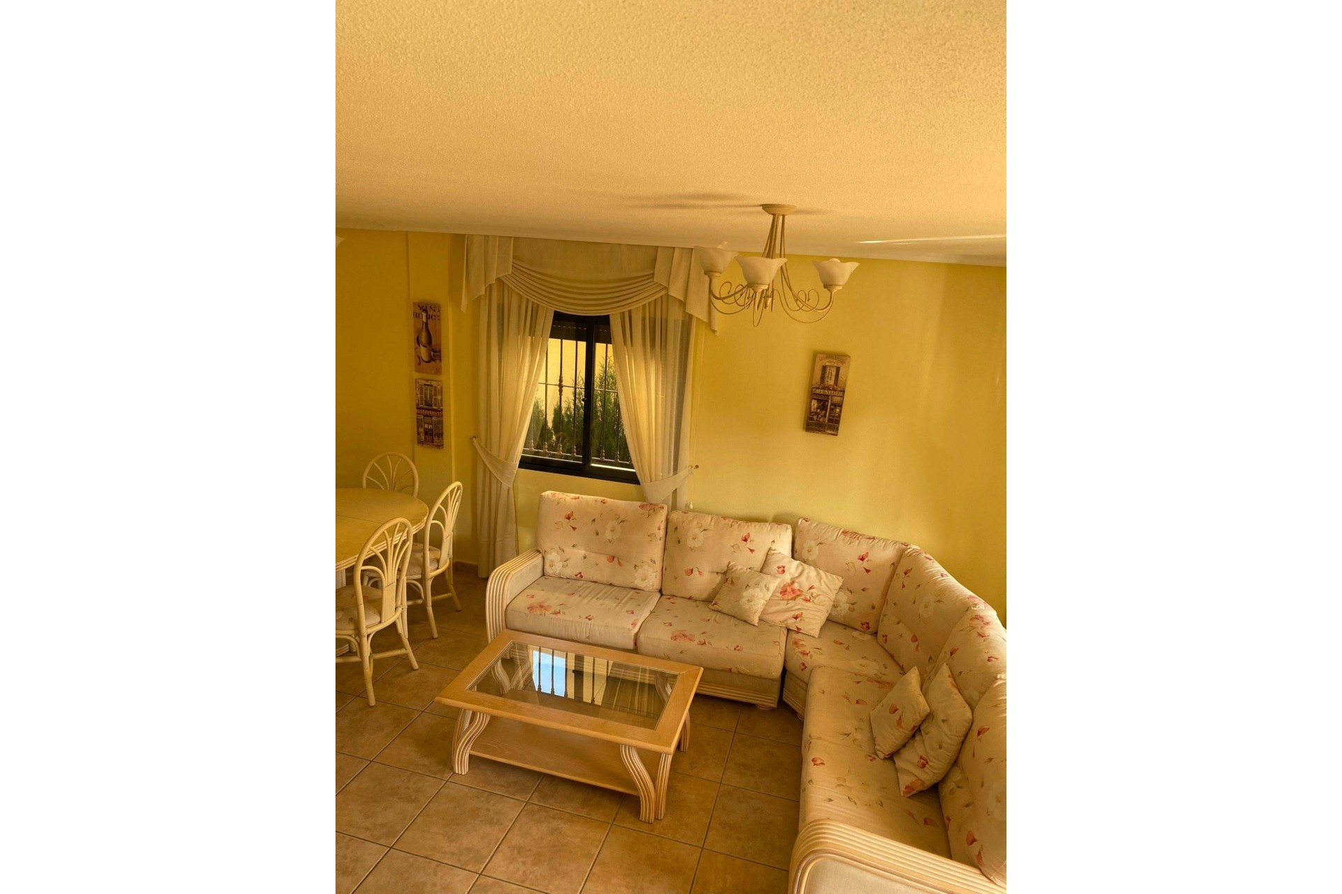 Återförsäljning - Villa -
Orihuela Costa - Villamartín-las Filipinas