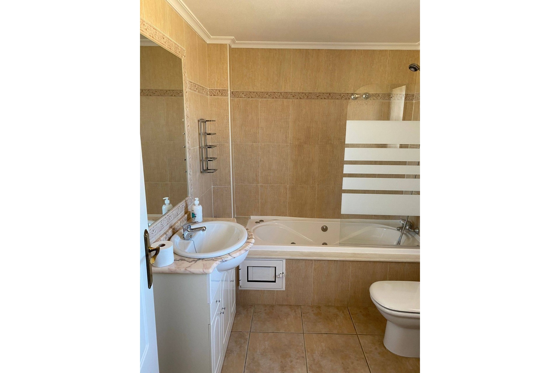 Återförsäljning - Villa -
Orihuela Costa - Villamartín-las Filipinas