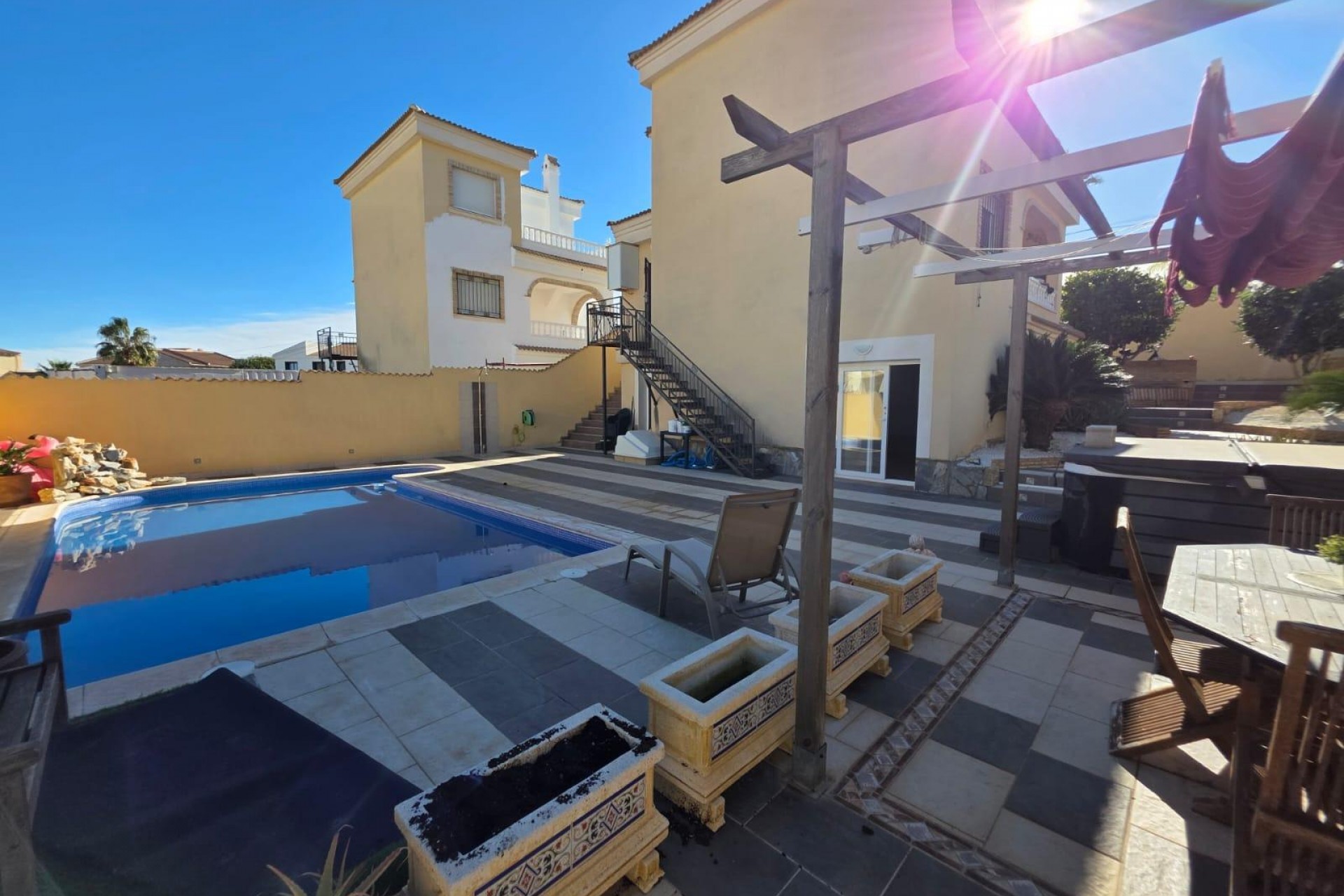 Återförsäljning - Villa -
Orihuela Costa - Villamartín-las Filipinas