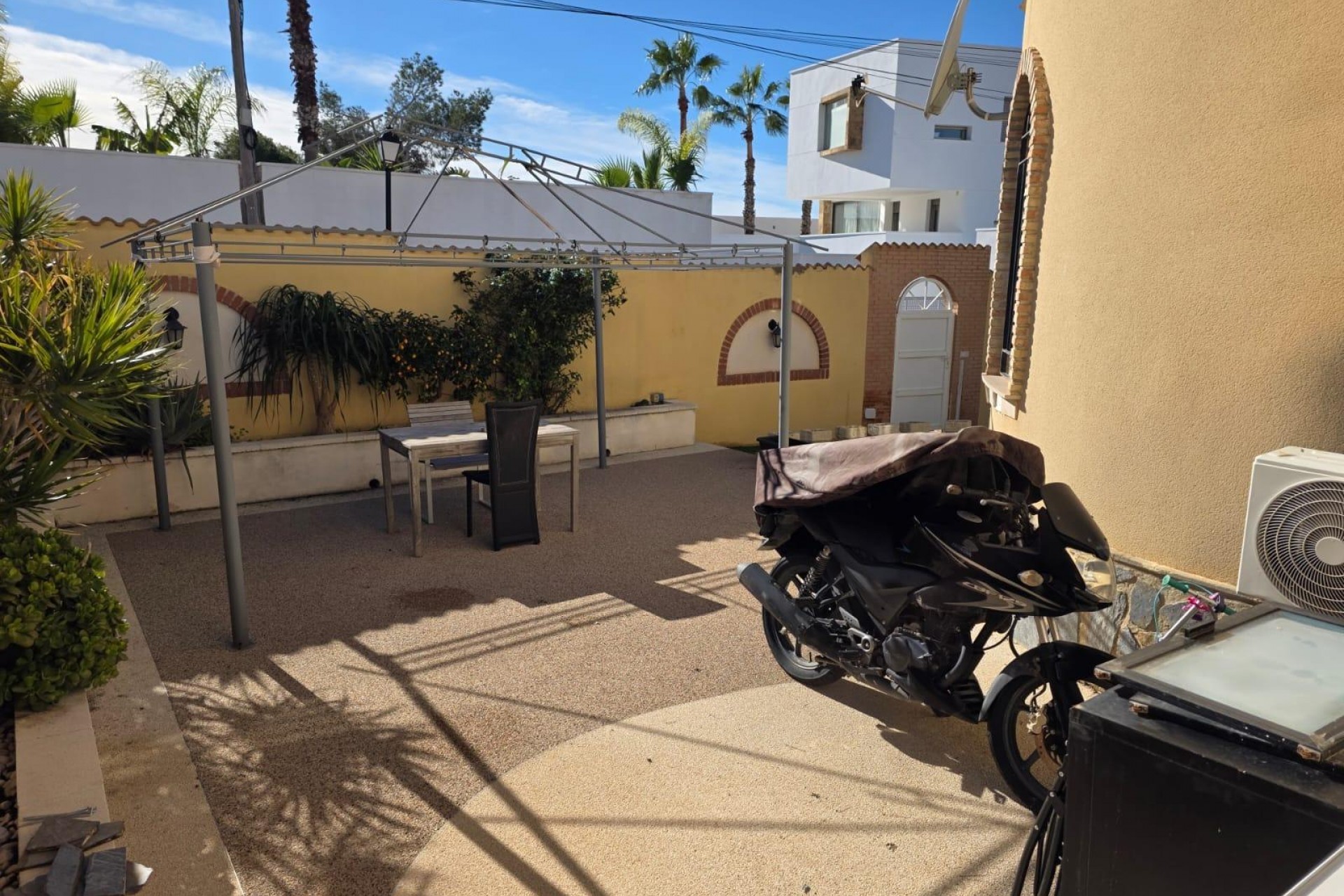 Återförsäljning - Villa -
Orihuela Costa - Villamartín-las Filipinas