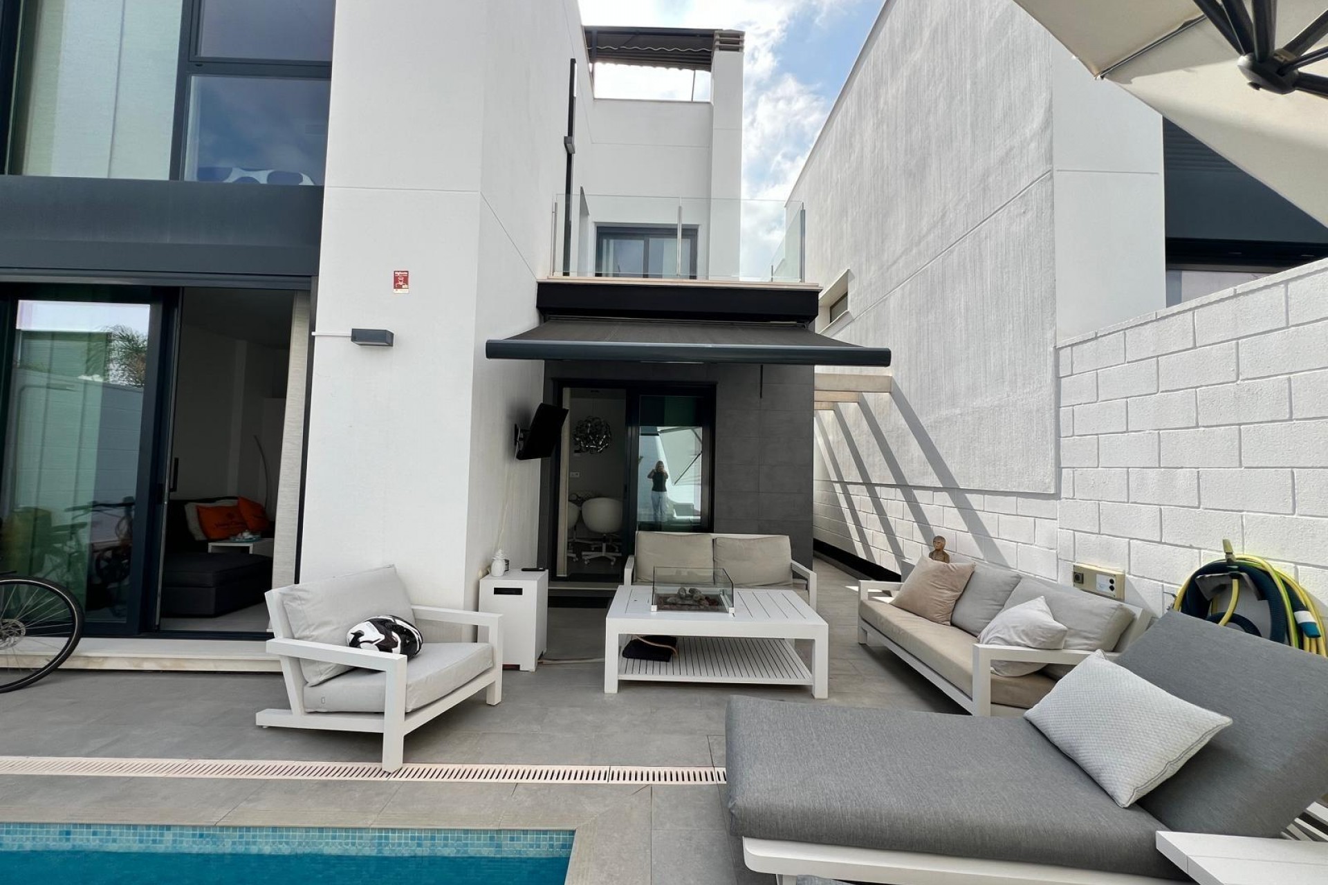 Återförsäljning - Villa -
Orihuela Costa - Villamartín-las Filipinas