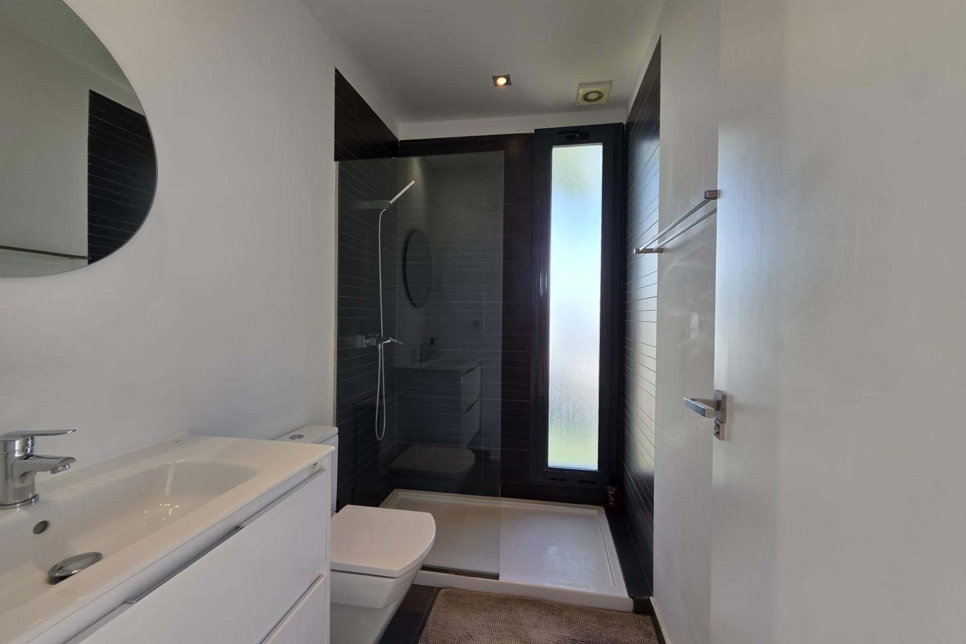 Återförsäljning - Villa -
Orihuela Costa - Villamartín