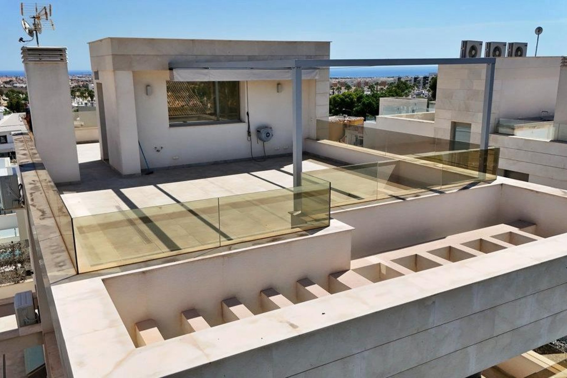 Återförsäljning - Villa -
Orihuela Costa - Villamartín