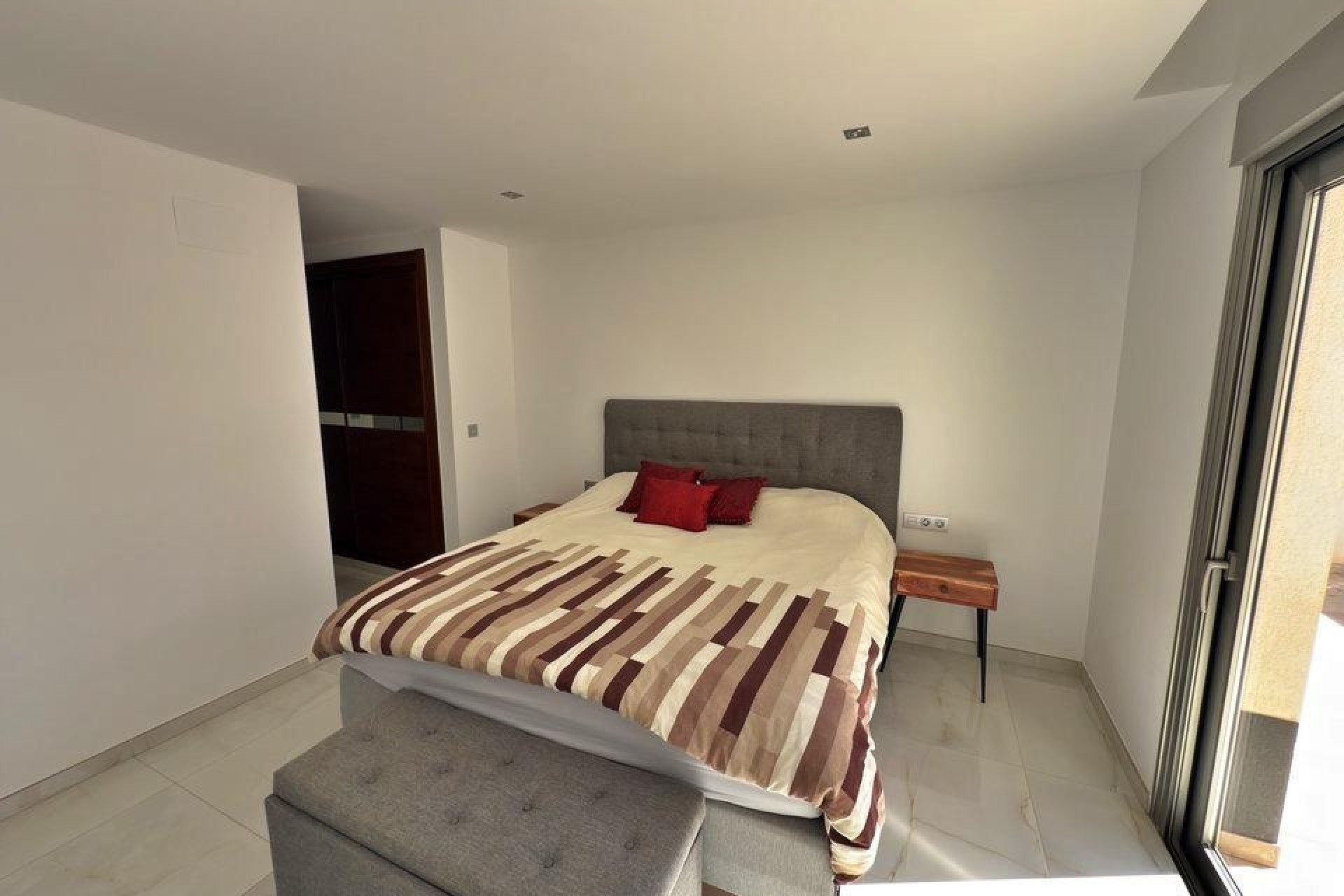 Återförsäljning - Villa -
Orihuela Costa - Villamartín
