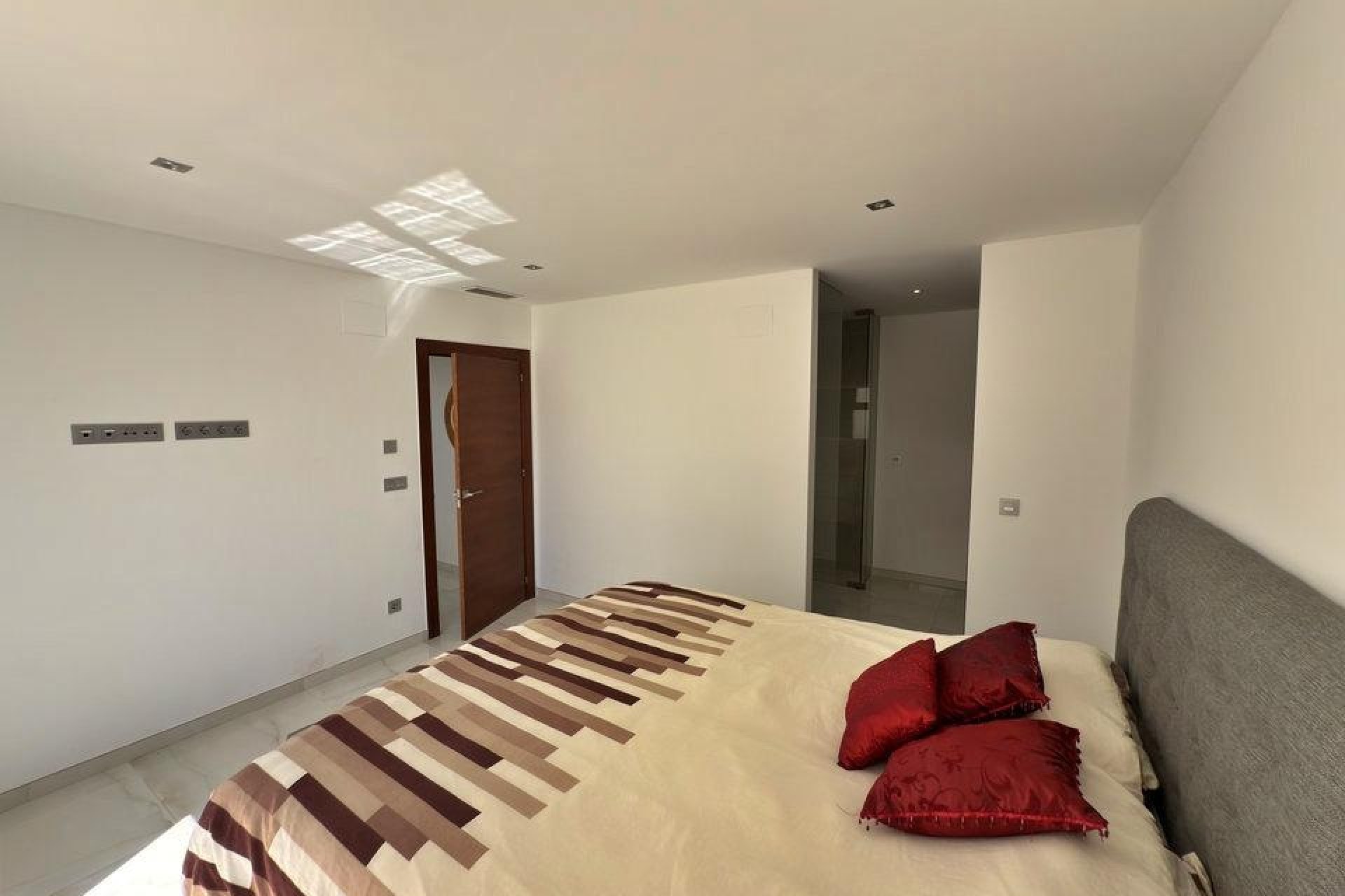 Återförsäljning - Villa -
Orihuela Costa - Villamartín