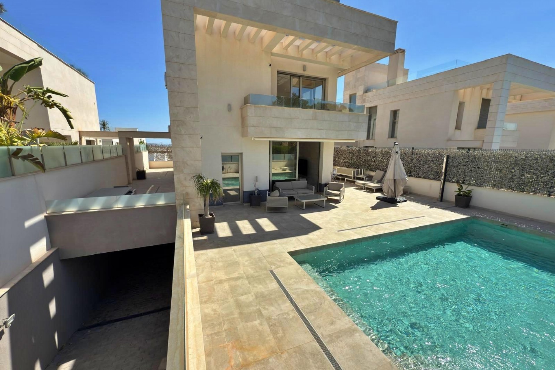 Återförsäljning - Villa -
Orihuela Costa - Villamartín