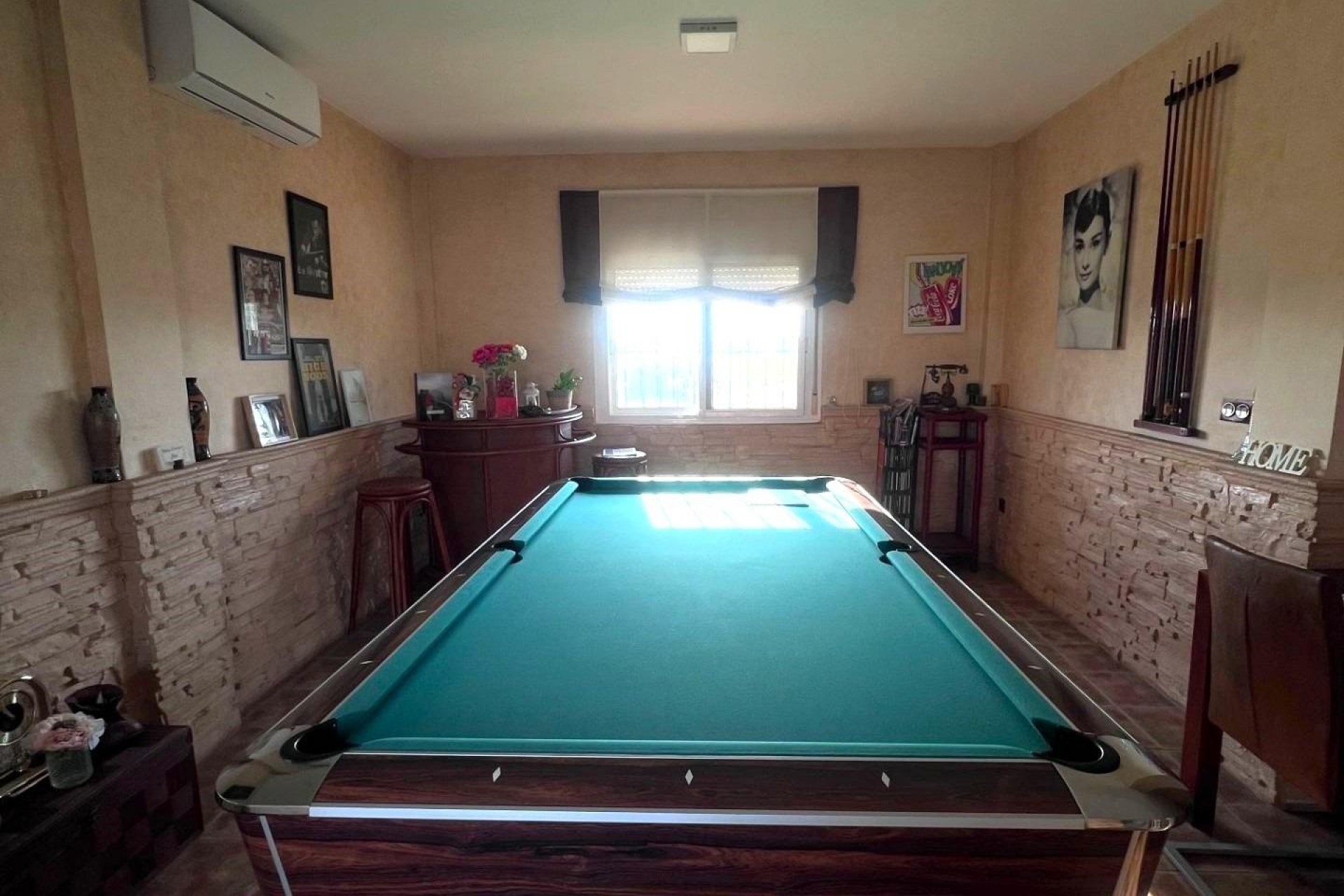 Återförsäljning - Villa -
Orihuela - Desamparados-hurchillo-torremendo