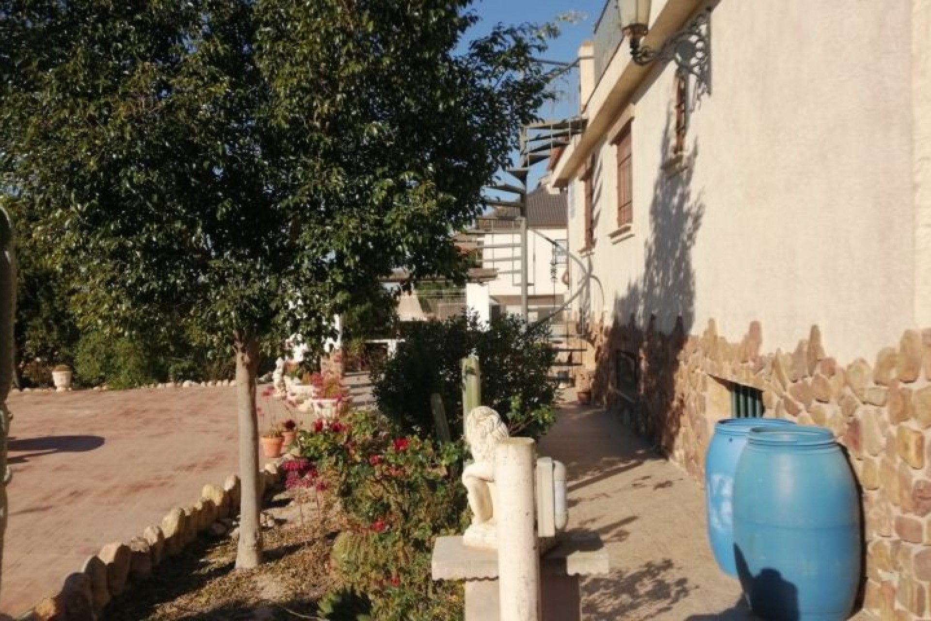 Återförsäljning - Villa -
Orihuela - Inland