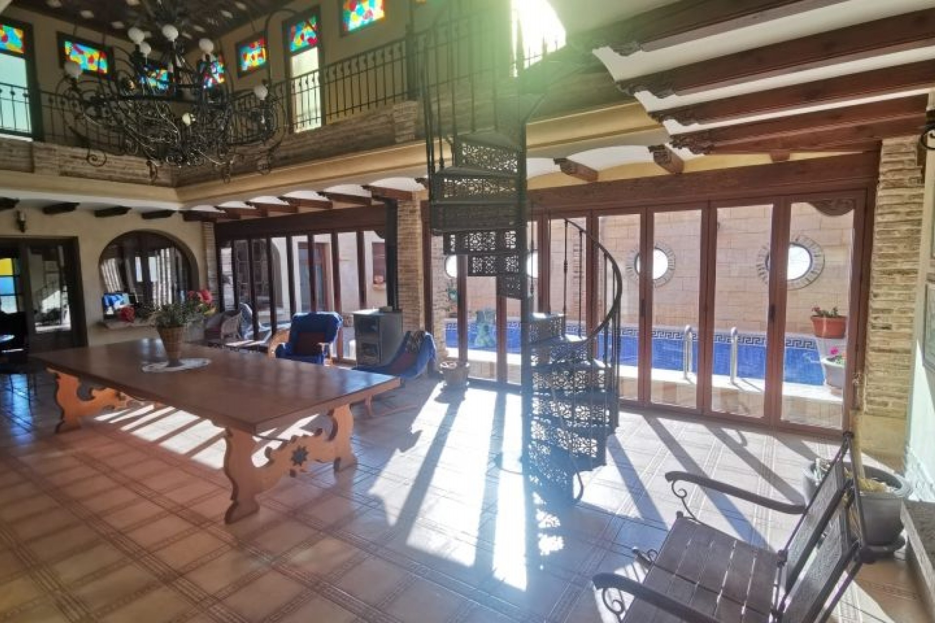 Återförsäljning - Villa -
Orihuela - Inland