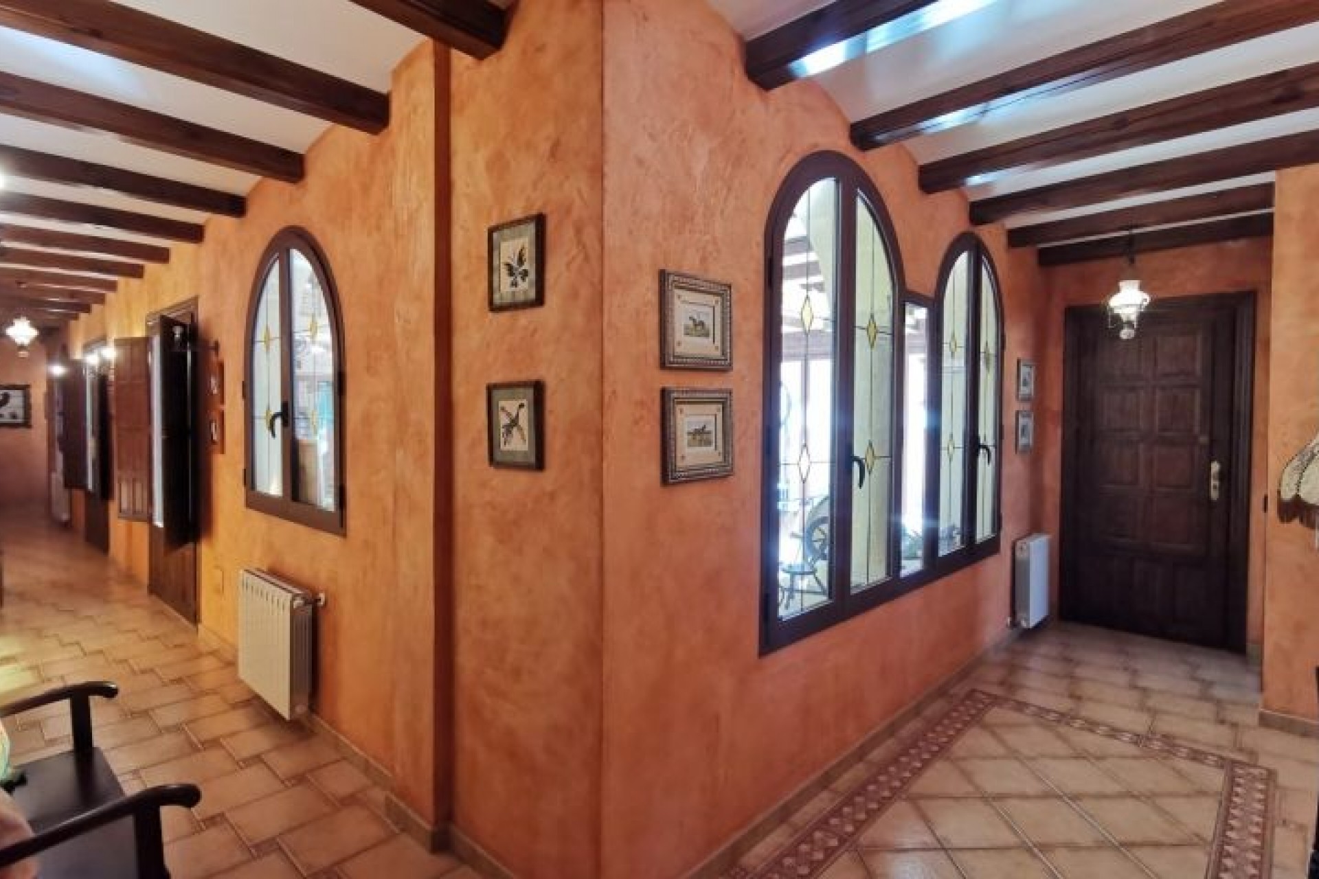 Återförsäljning - Villa -
Orihuela - Inland