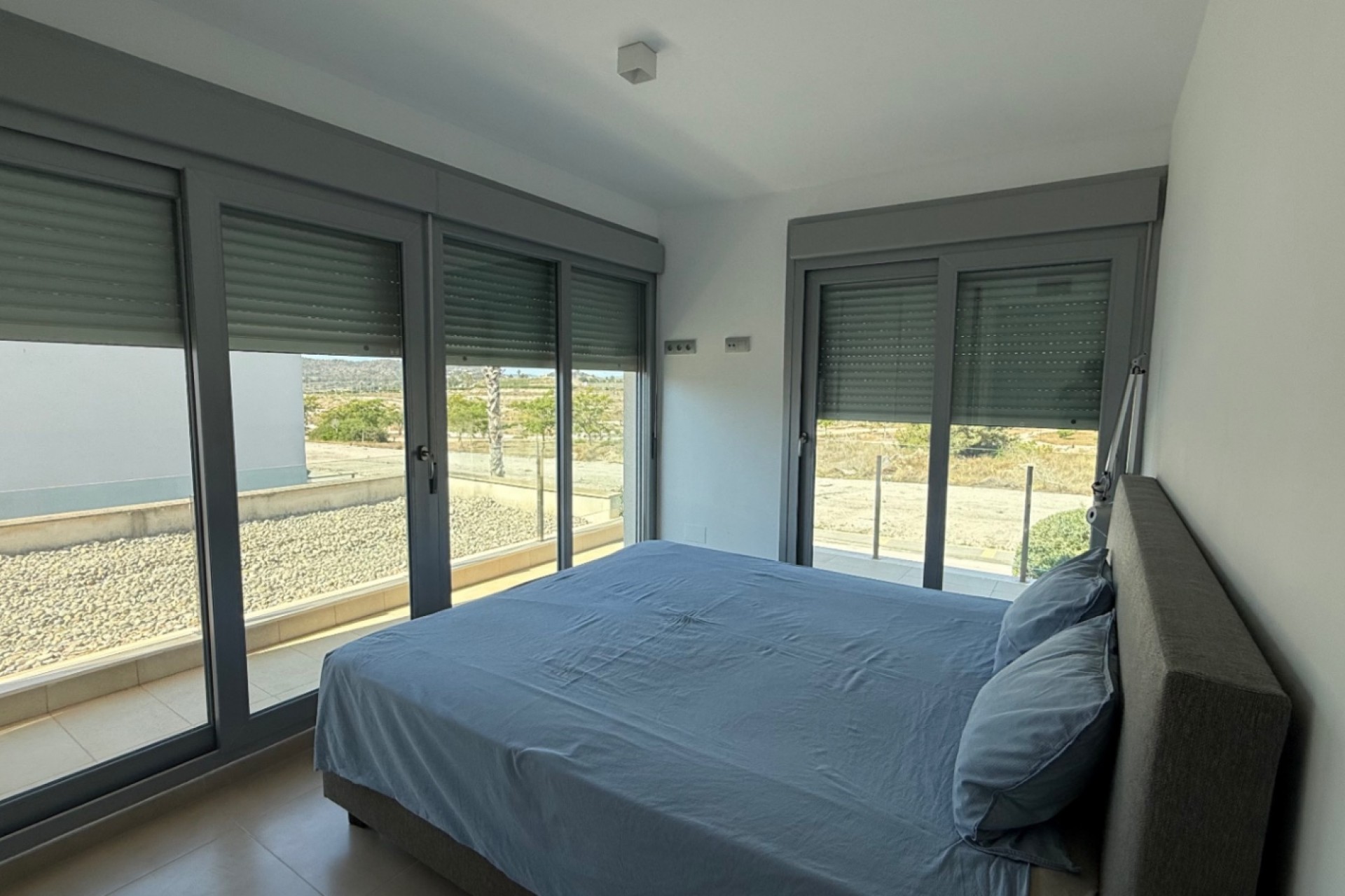 Återförsäljning - Villa -
Orihuela - Inland