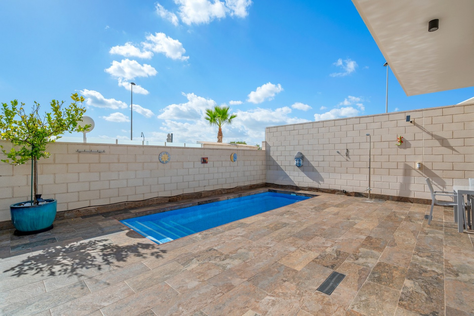 Återförsäljning - Villa -
Orihuela - Inland