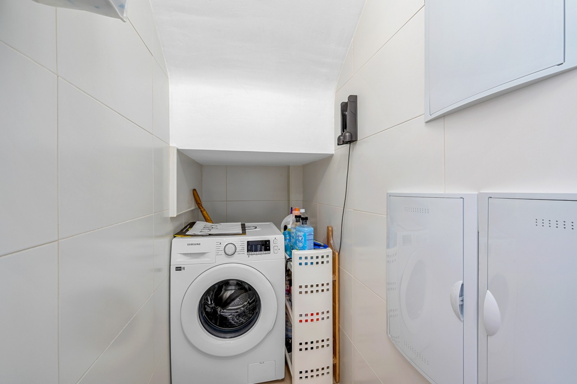 Återförsäljning - Villa -
Orihuela - Inland