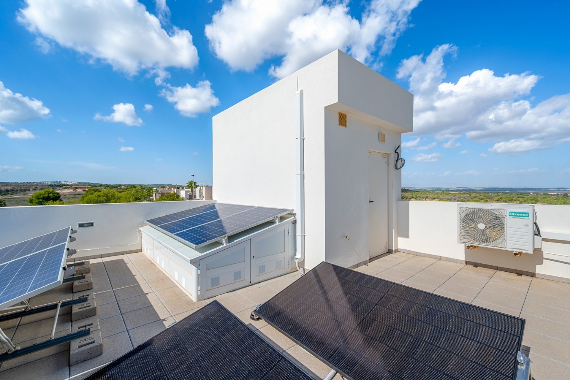 Återförsäljning - Villa -
Orihuela - Inland