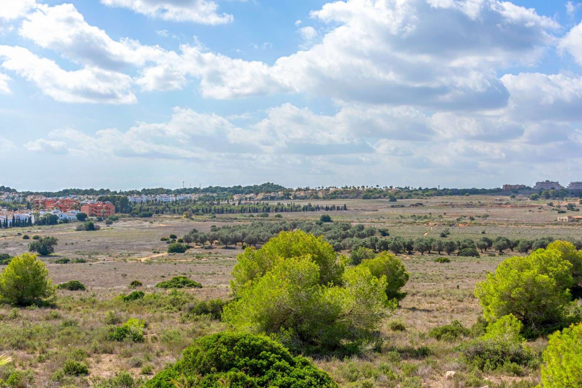 Återförsäljning - Villa -
Orihuela - Inland