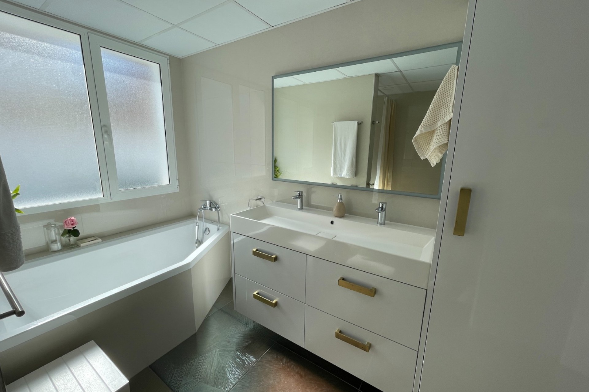 Återförsäljning - Villa -
Orihuela - Inland