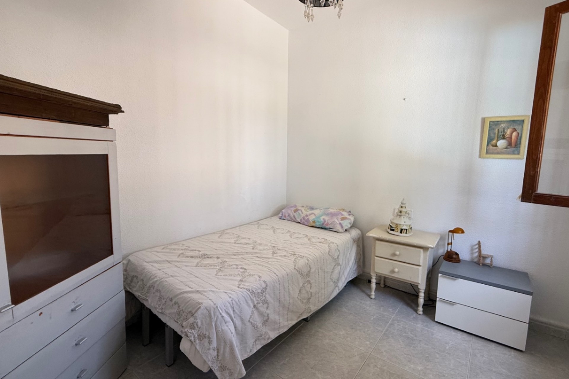 Återförsäljning - Villa -
Orihuela - Inland