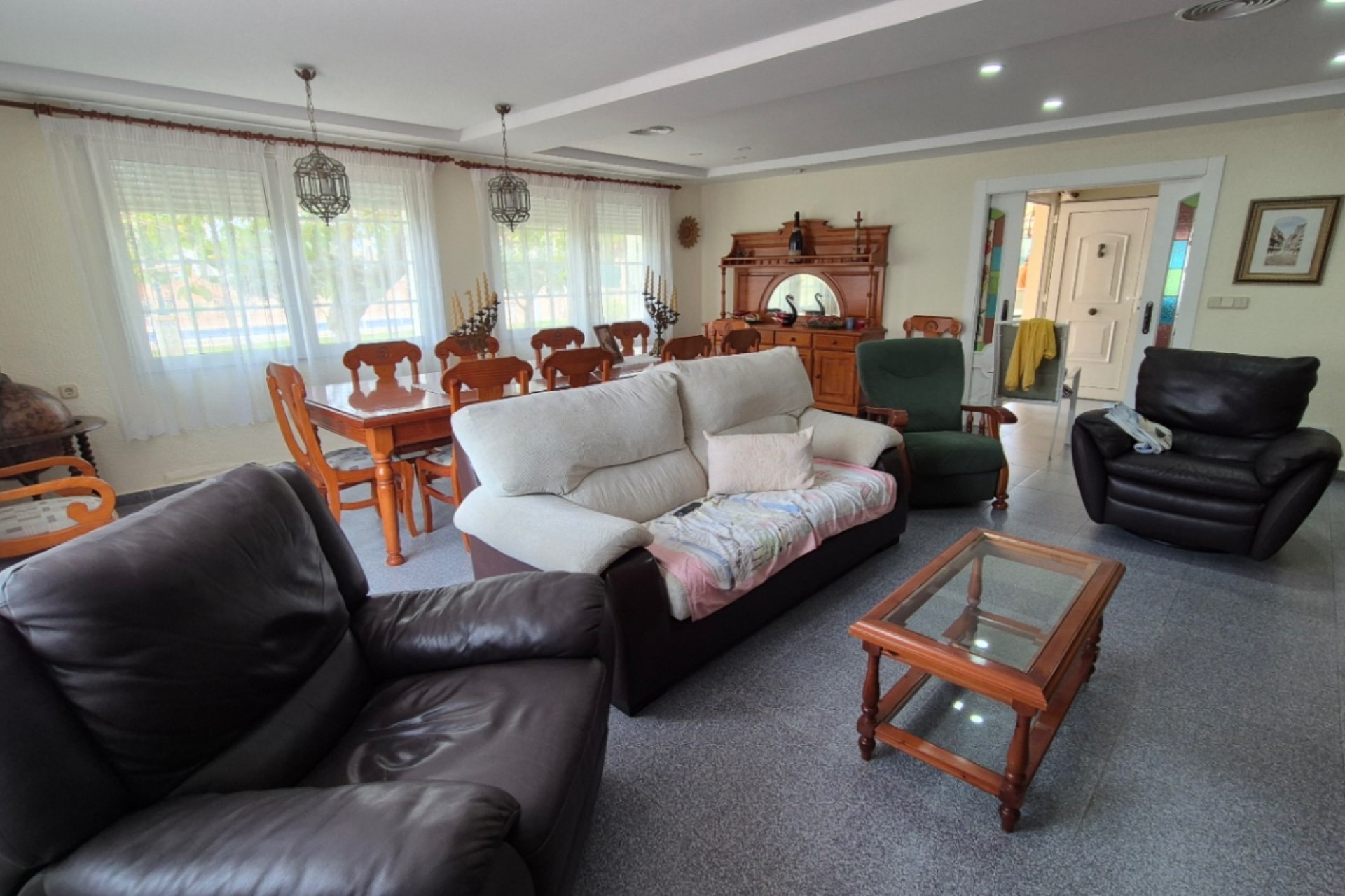 Återförsäljning - Villa -
Orihuela - Inland