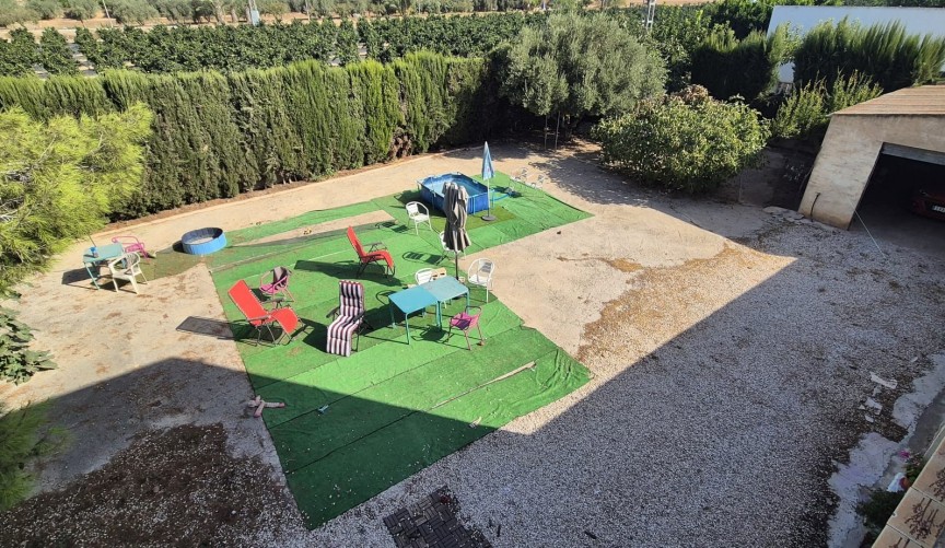 Återförsäljning - Villa -
Orihuela - Inland