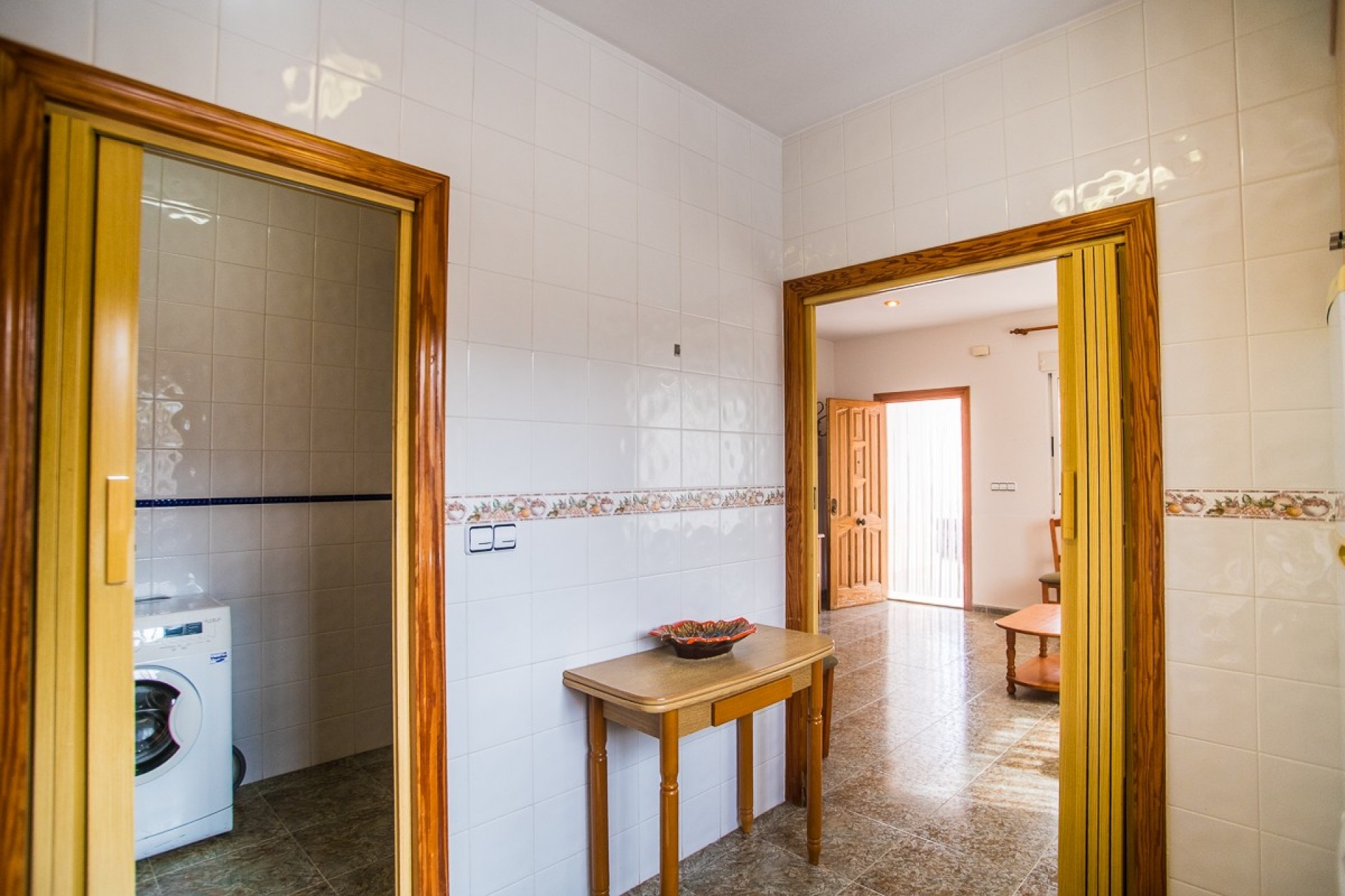 Återförsäljning - Villa -
Orihuela - Inland