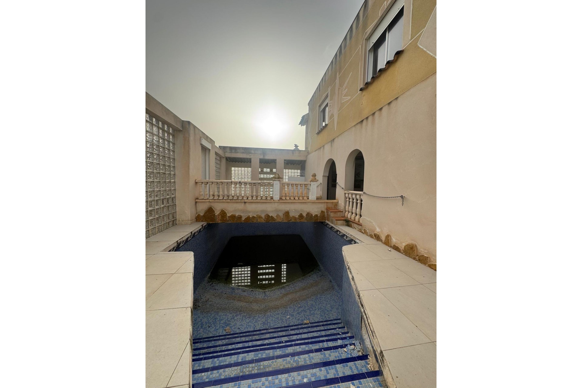 Återförsäljning - Villa -
Orihuela - La Campaneta