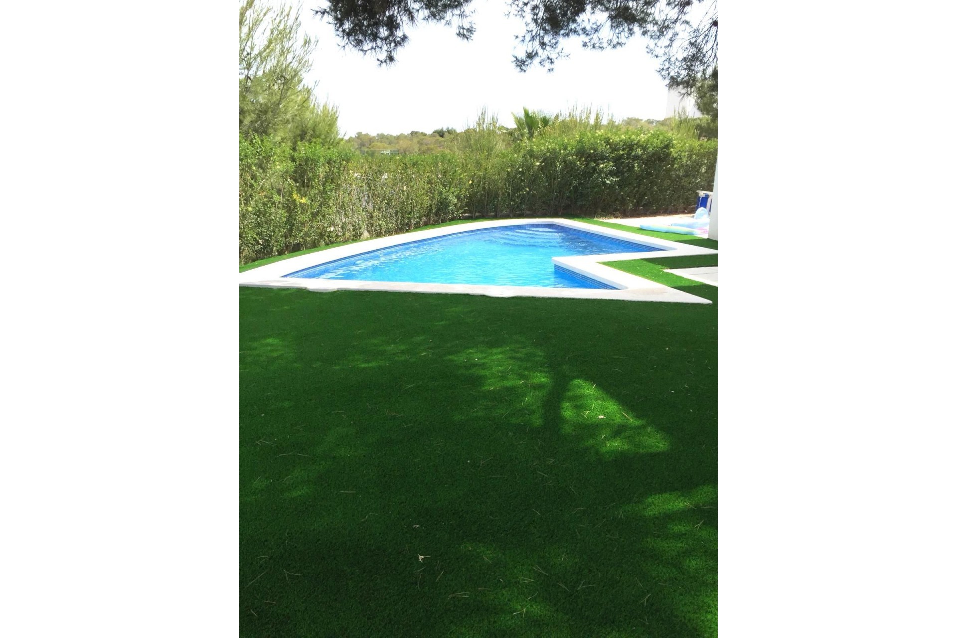 Återförsäljning - Villa -
Orihuela - Las Colinas Golf