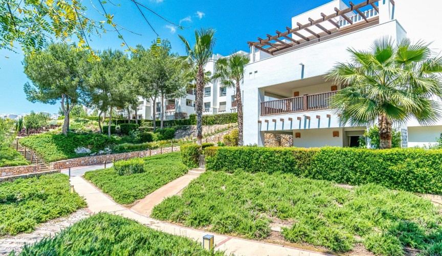 Återförsäljning - Villa -
Orihuela - Las Colinas Golf