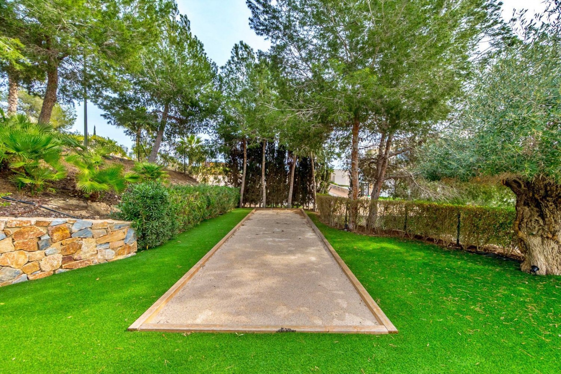 Återförsäljning - Villa -
Orihuela - Las Colinas Golf