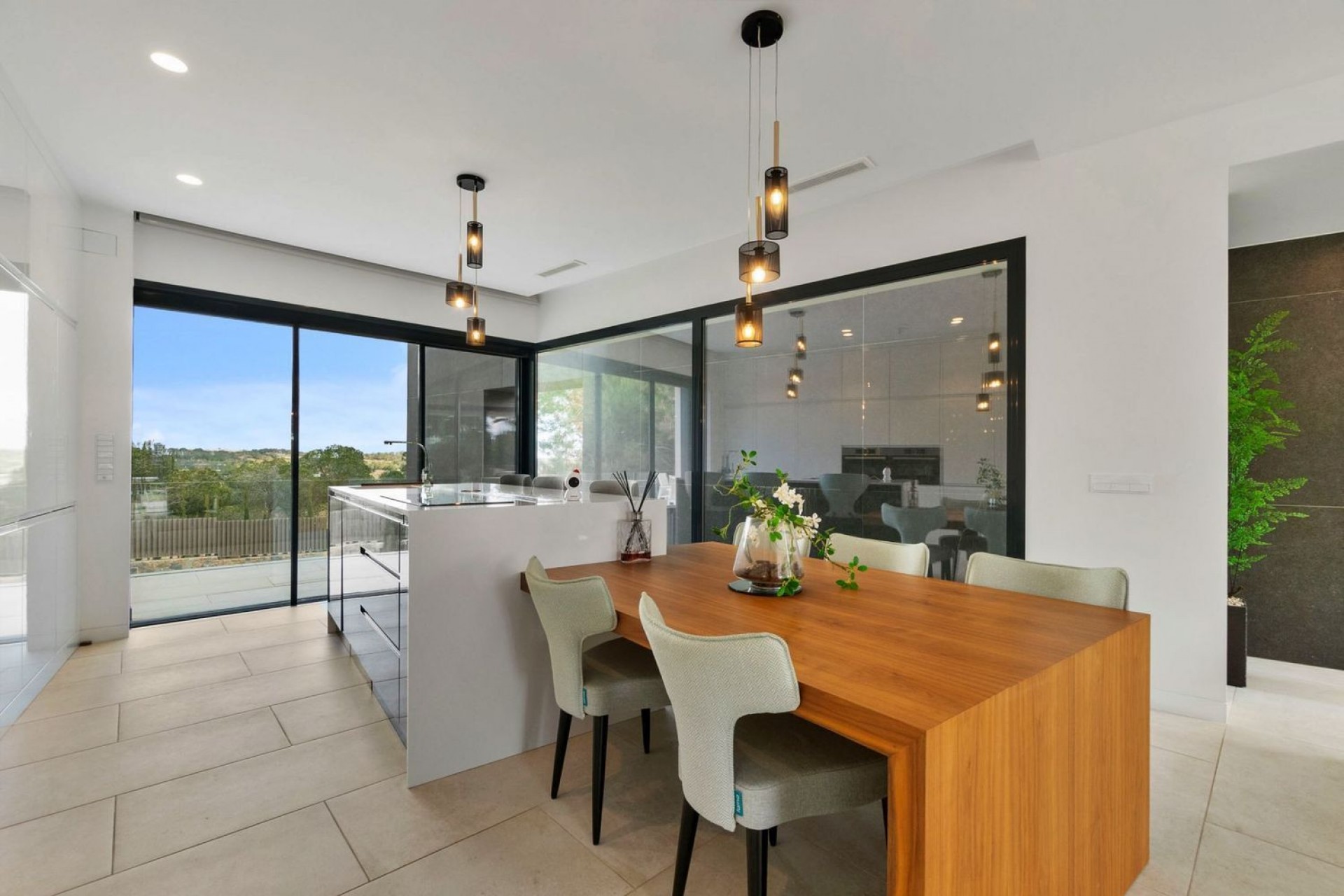 Återförsäljning - Villa -
Orihuela - Las Colinas Golf