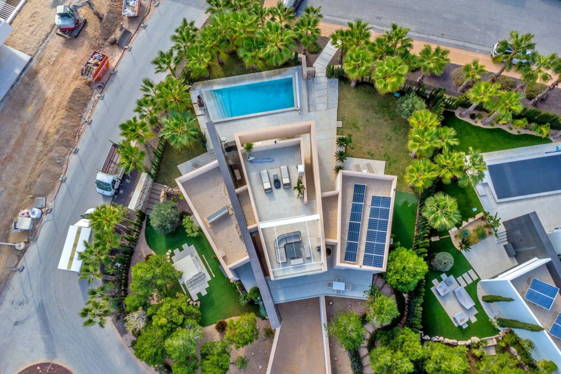 Återförsäljning - Villa -
Orihuela - Las Colinas Golf