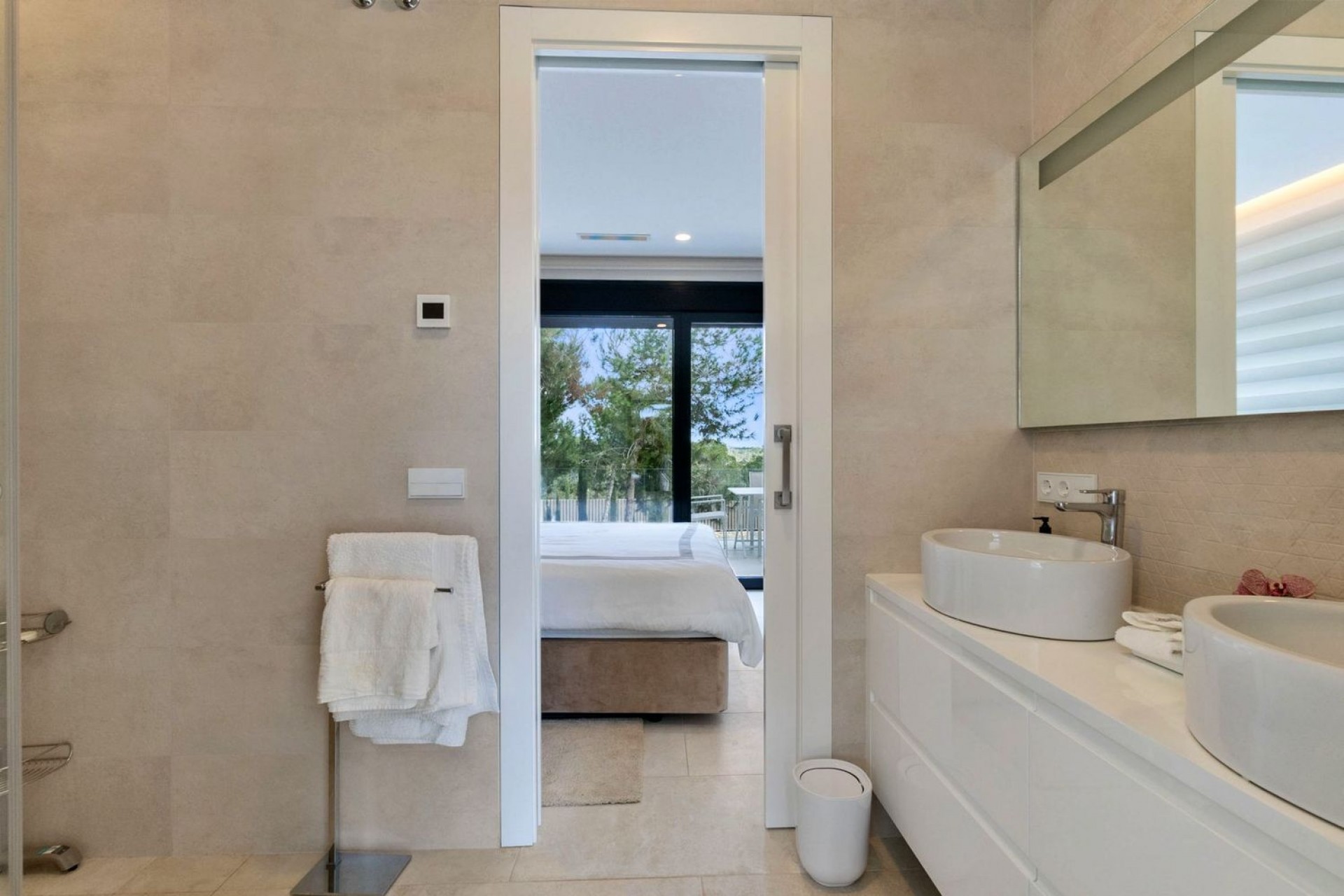 Återförsäljning - Villa -
Orihuela - Las Colinas Golf