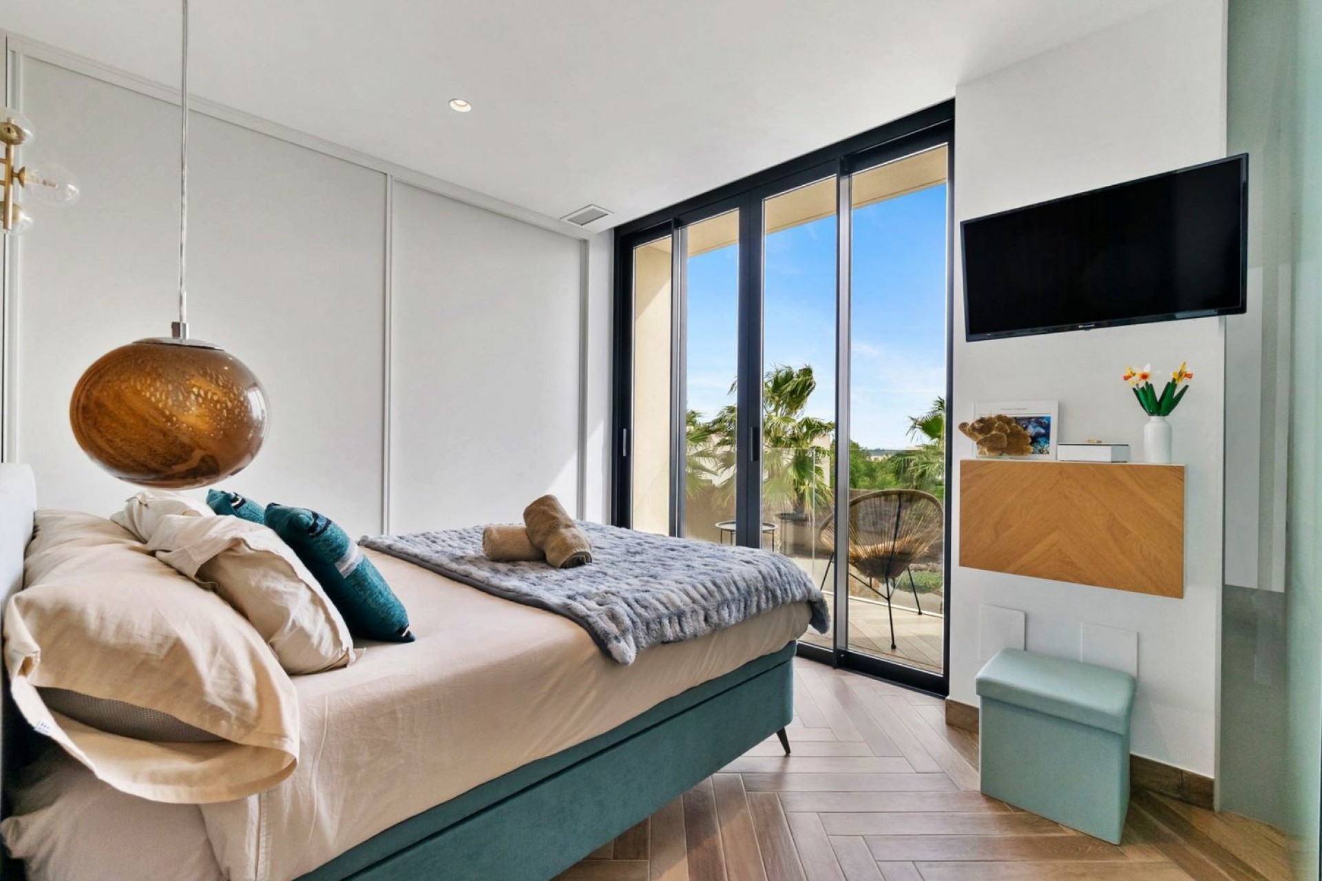 Återförsäljning - Villa -
Orihuela - Las Colinas Golf