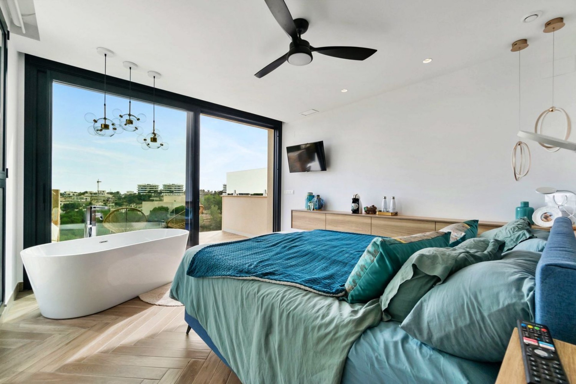 Återförsäljning - Villa -
Orihuela - Las Colinas Golf