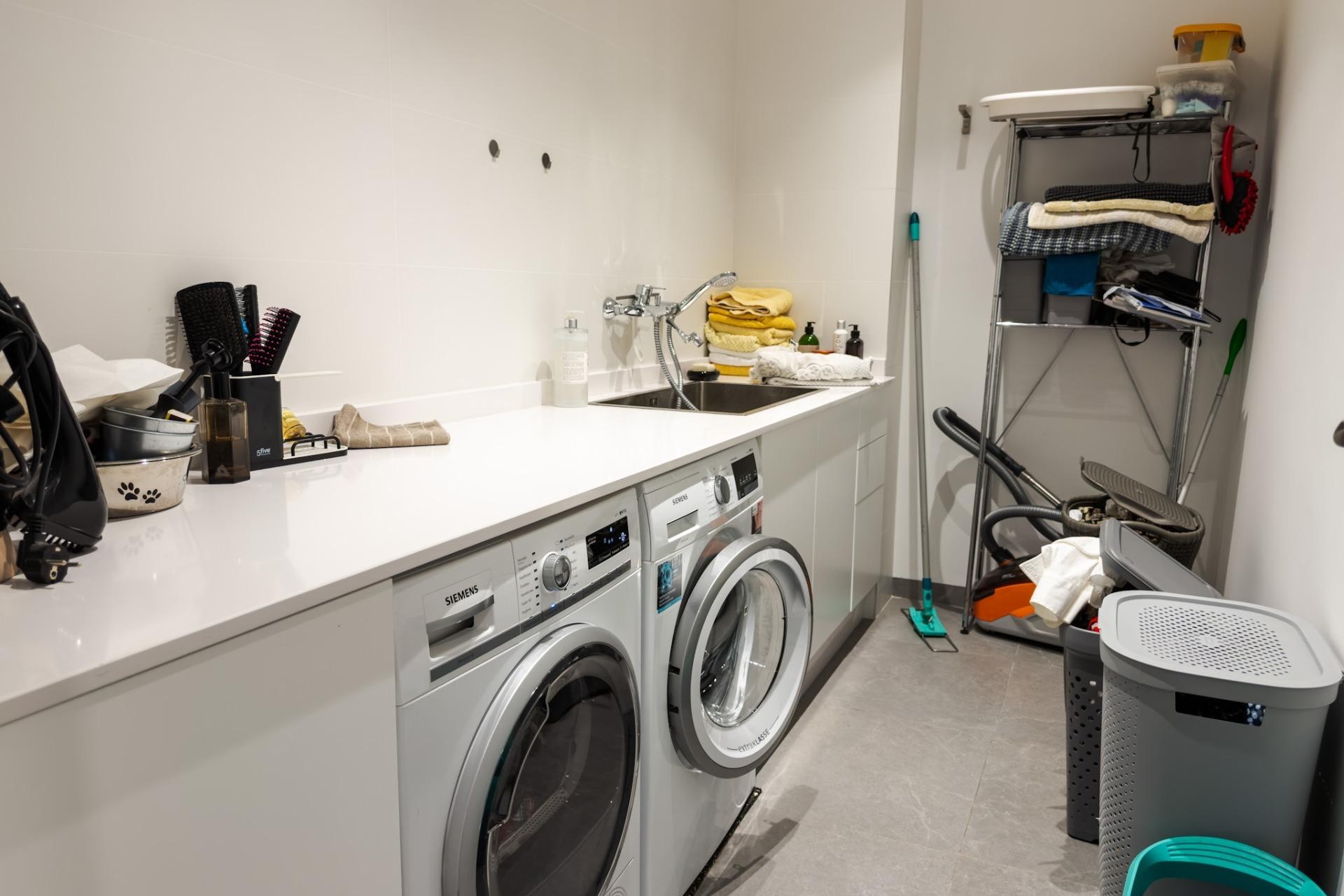 Återförsäljning - Villa -
Orihuela - Las Colinas Golf