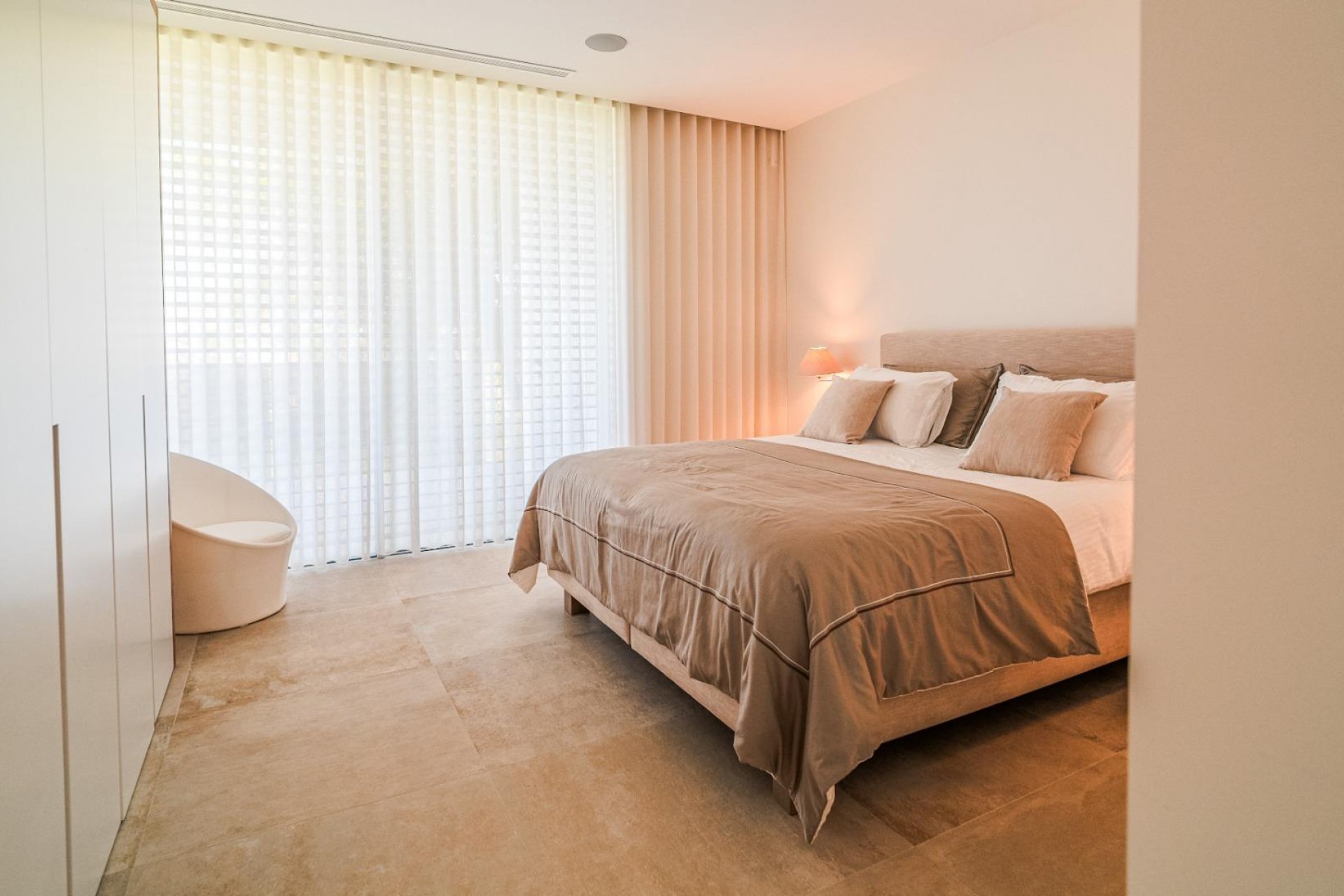 Återförsäljning - Villa -
Orihuela - Las Colinas Golf