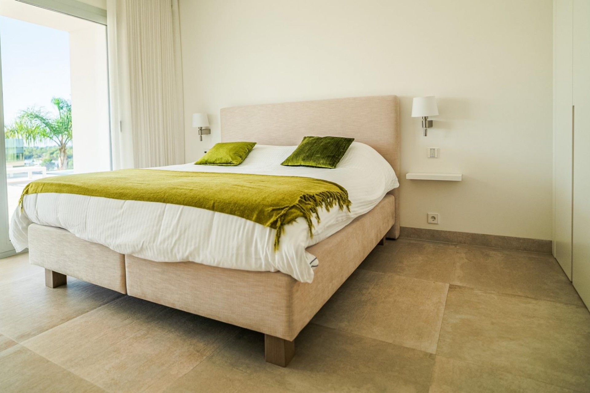 Återförsäljning - Villa -
Orihuela - Las Colinas Golf