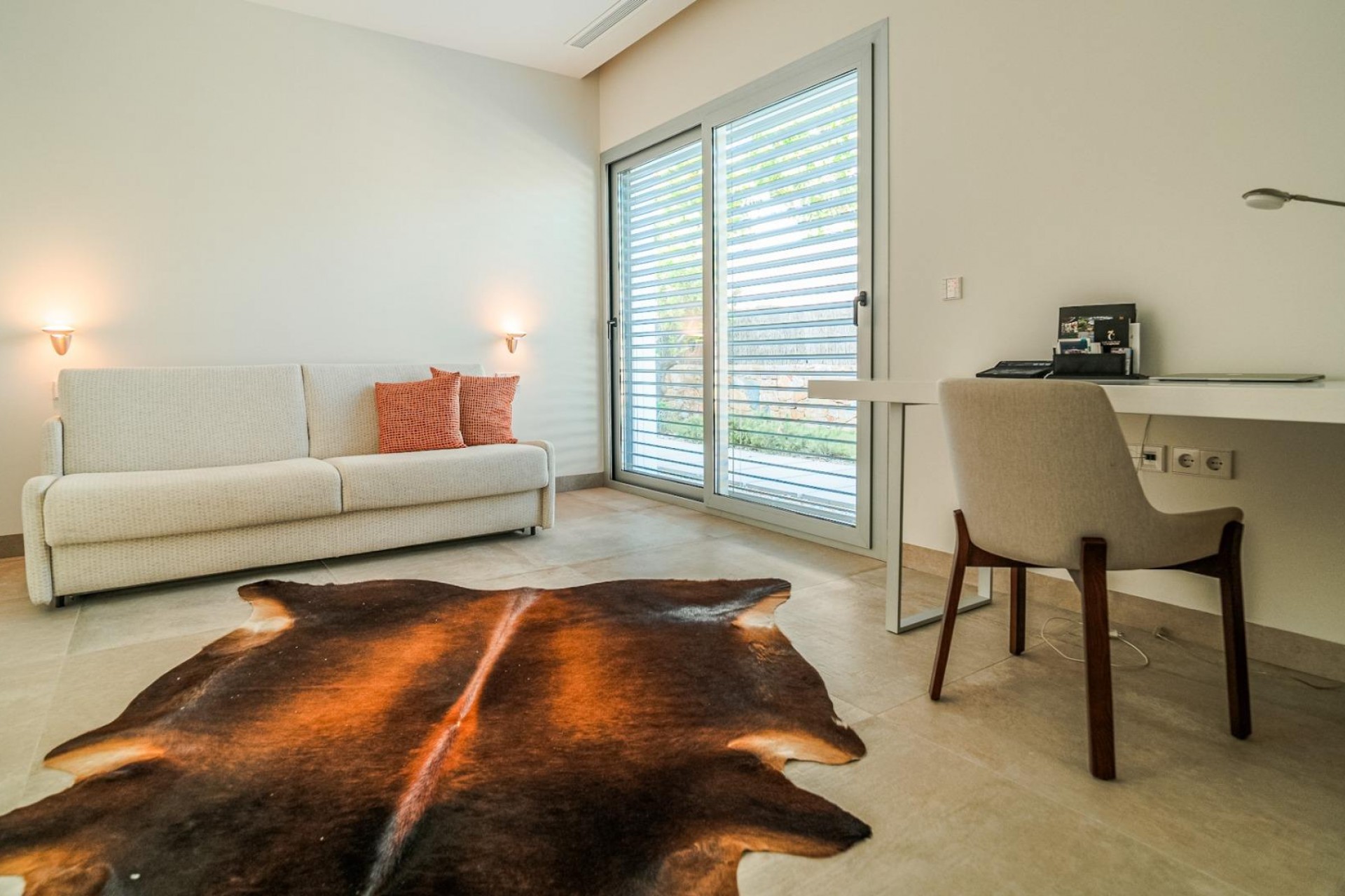 Återförsäljning - Villa -
Orihuela - Las Colinas Golf