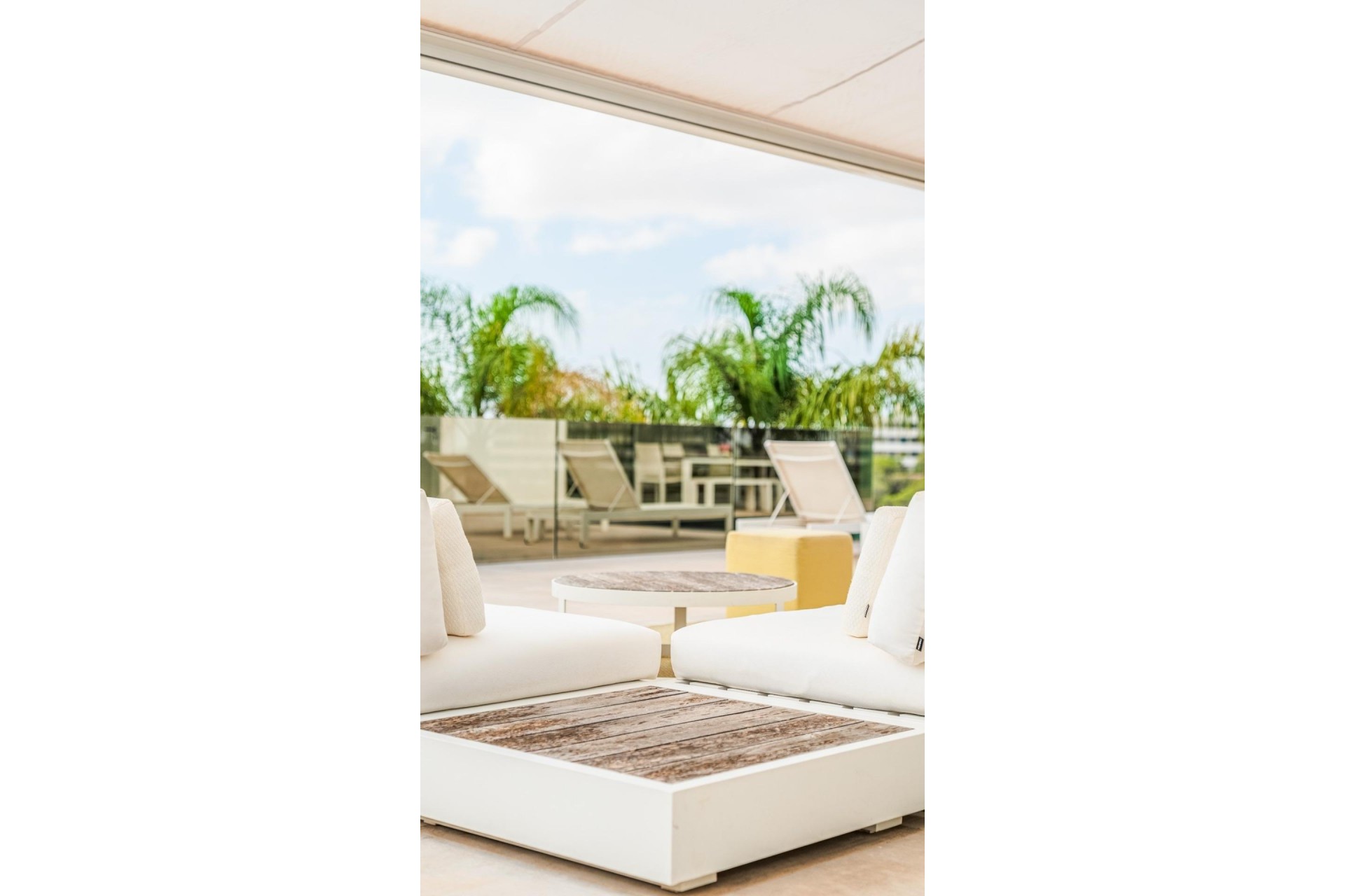 Återförsäljning - Villa -
Orihuela - Las Colinas Golf